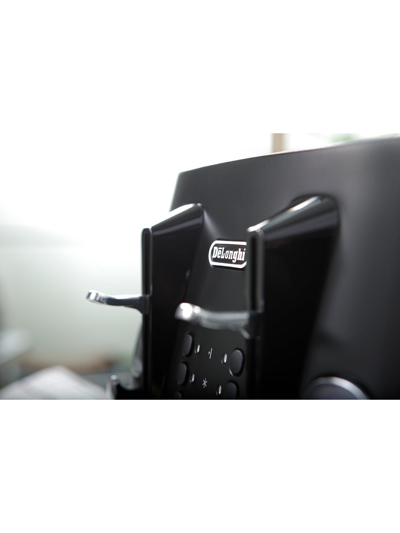  image of delonghi-distinta-x-blacknbsp4-slice-toaster