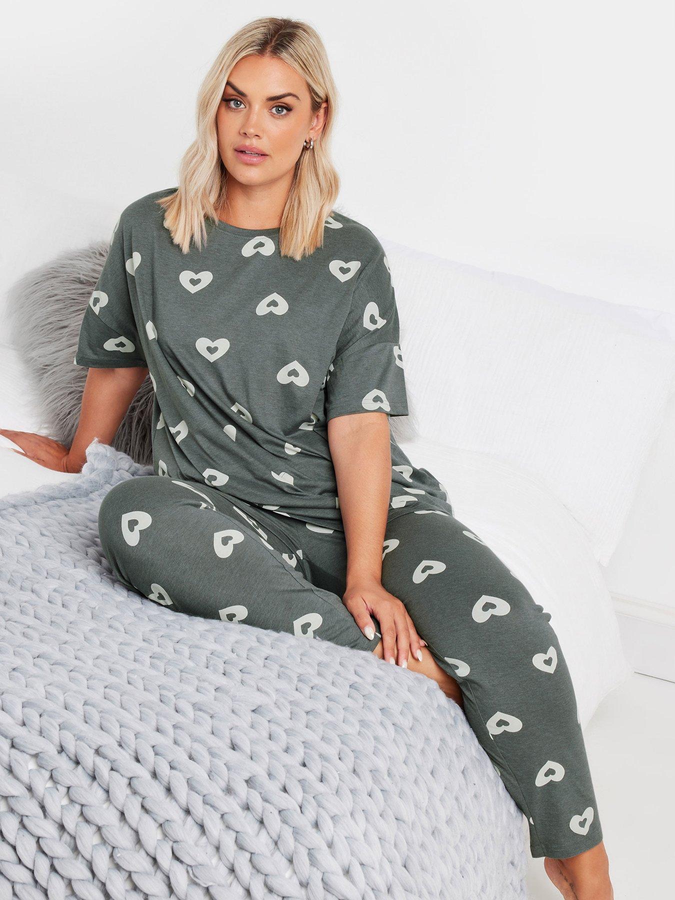  image of yours-curve-double-heart-short-sleeve-tapered-pj-set-grey