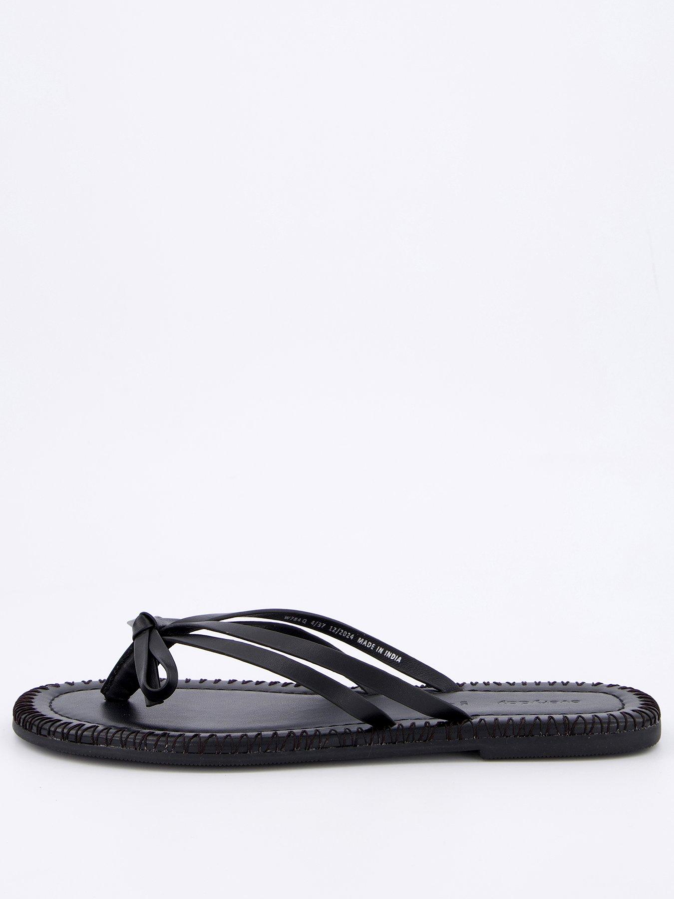  image of everyday-leather-bow-toe-post-sandals-blacknbsp
