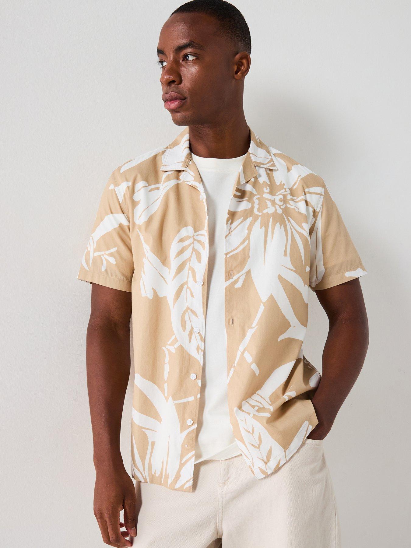 very-man-short-sleeve-revere-leaf-print-shirt-cream