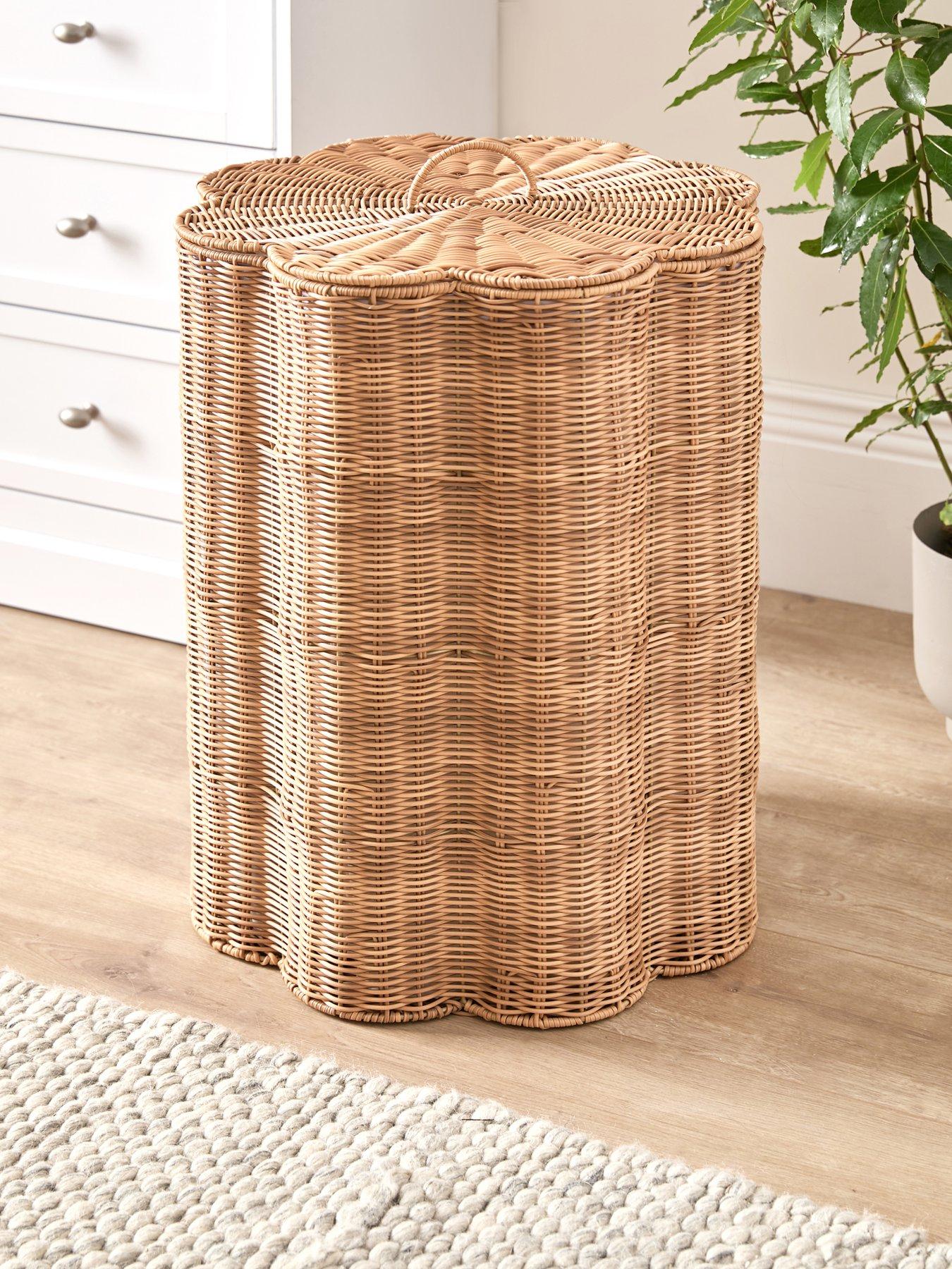 the-very-collection-scalloped-laundry-basket