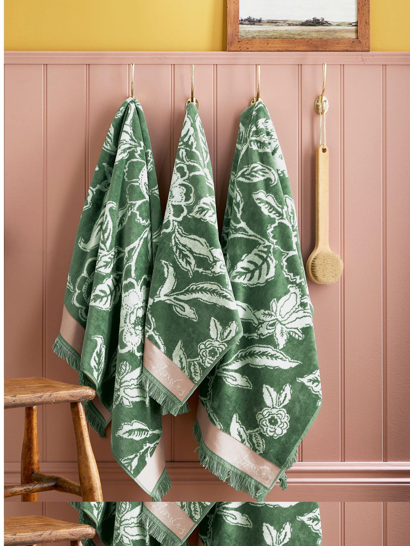 Joules Juliette 100% Cotton Bath Sheet Green | littlewoods.com