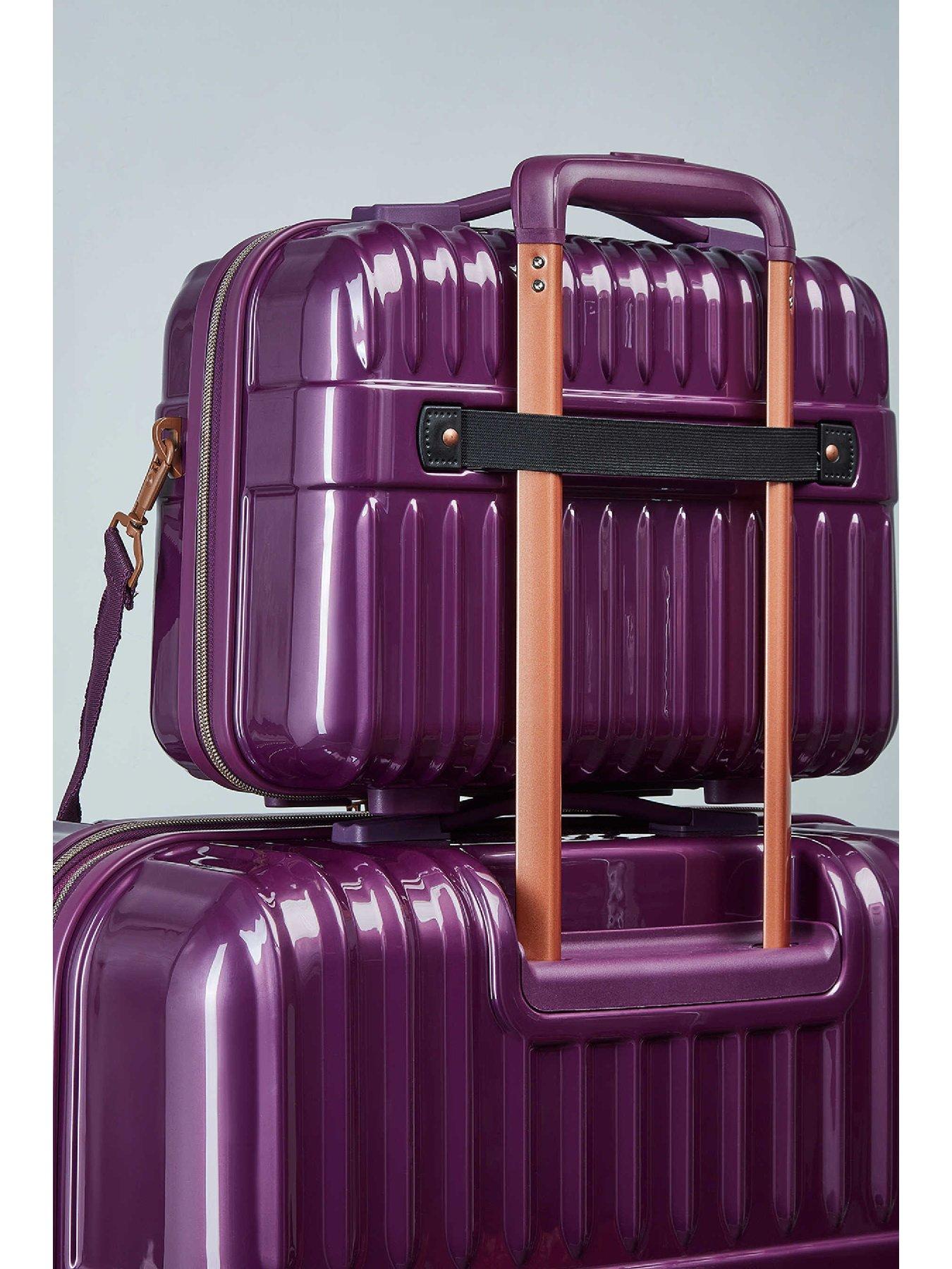  image of rock-luggage-selene-vanity-case
