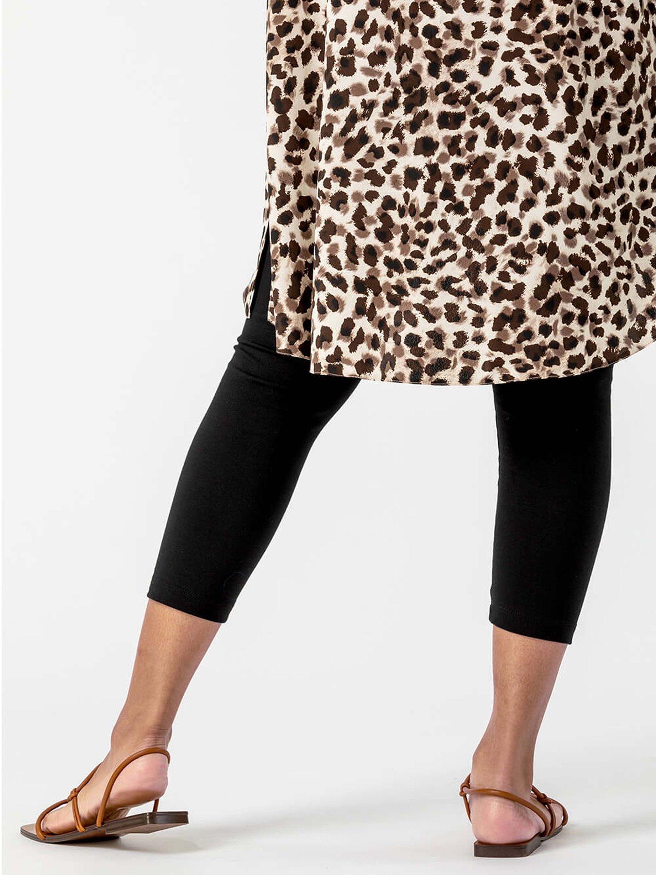 Image 4 of 4 of Roman Curve Plain Cropped Leggings - Black