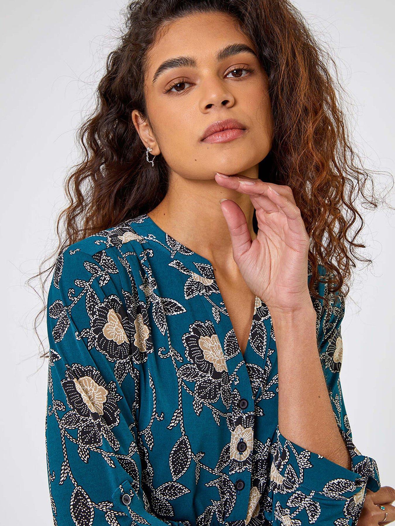 Image 4 of 5 of Roman Textured Floral Print Notch Neck Top - Green