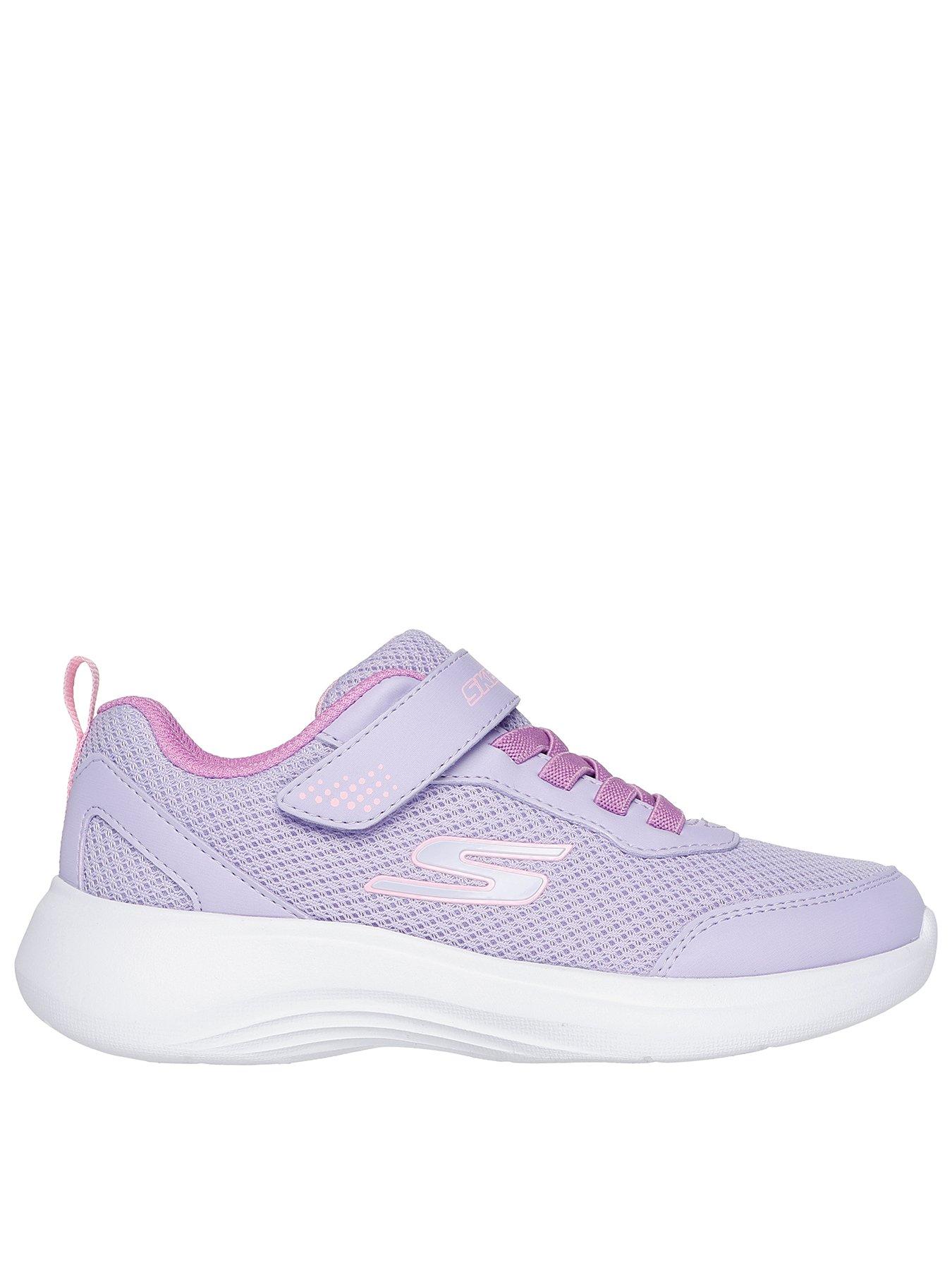 skechers-gore-and-strap-mesh-sneaker-w-overlays