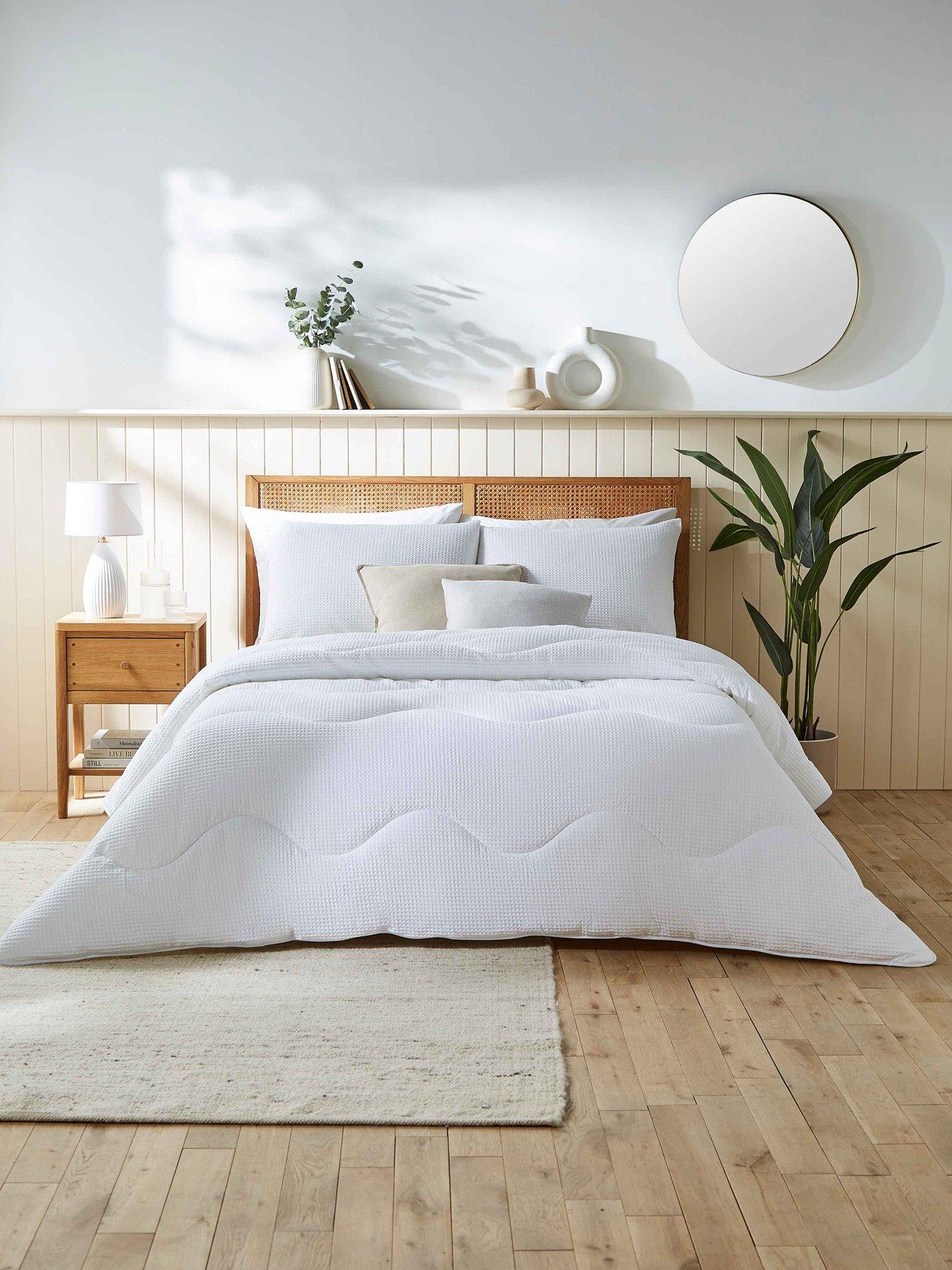 night-lark-waffle-105-tog-coverless-quilt