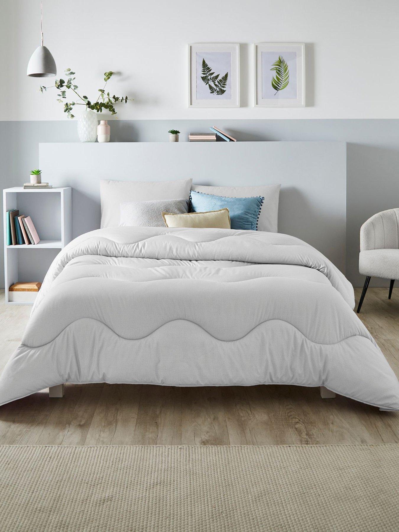 Image 1 of 3 of Night Lark Linen 10.5 Tog Coverless Duvet