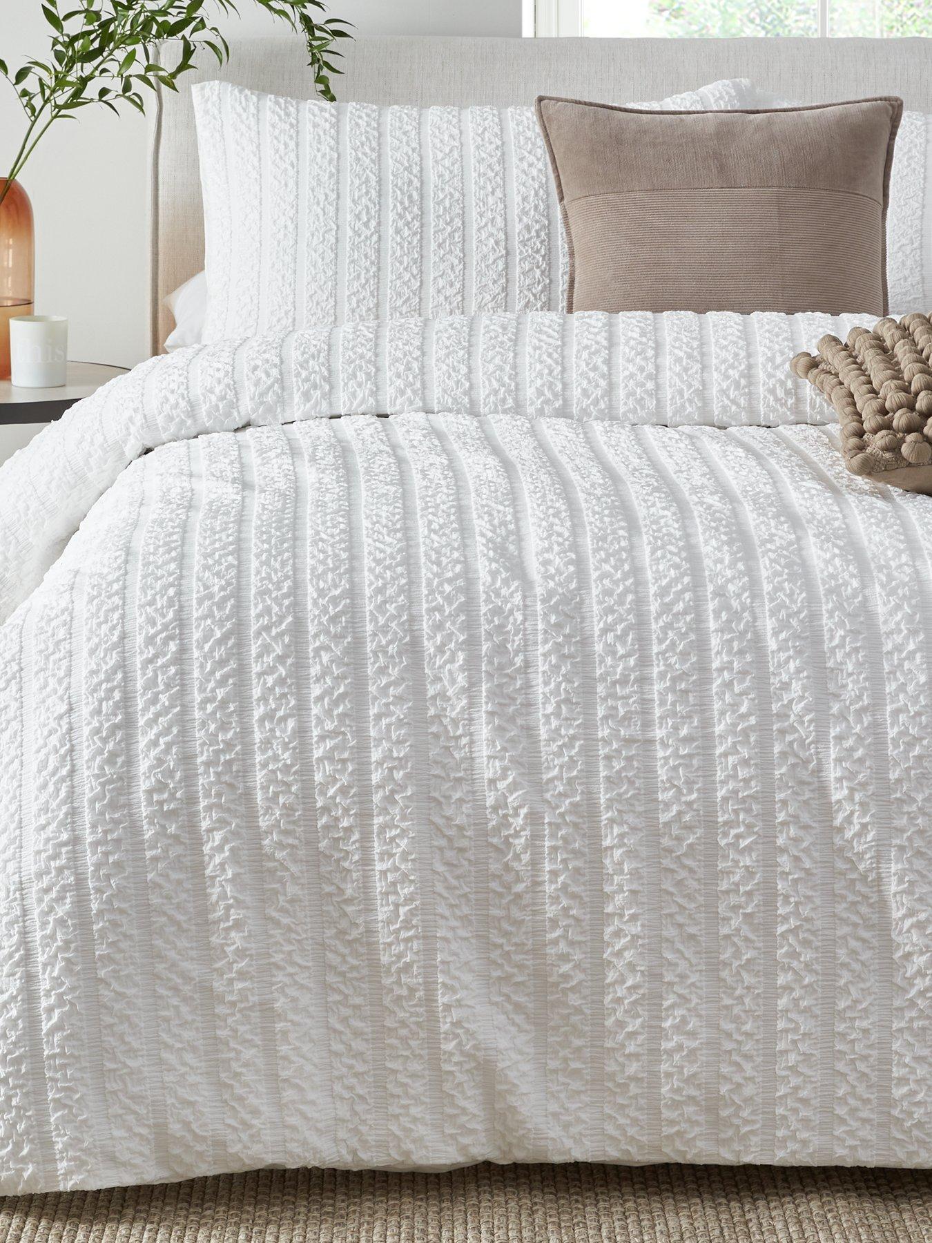 Image 3 of 5 of Michelle Keegan Home Super Soft Seersucker Stripe Duvet Cover Set