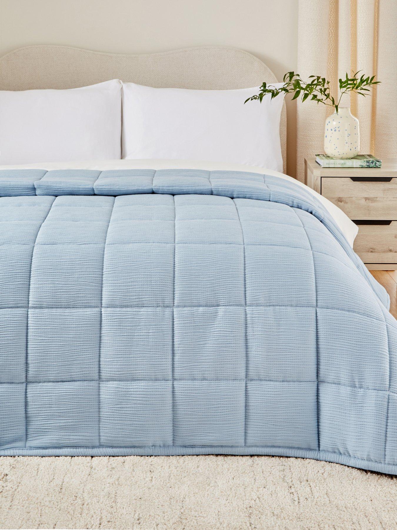 Very Home Muslin Quilted Bedspread Throw - Blue