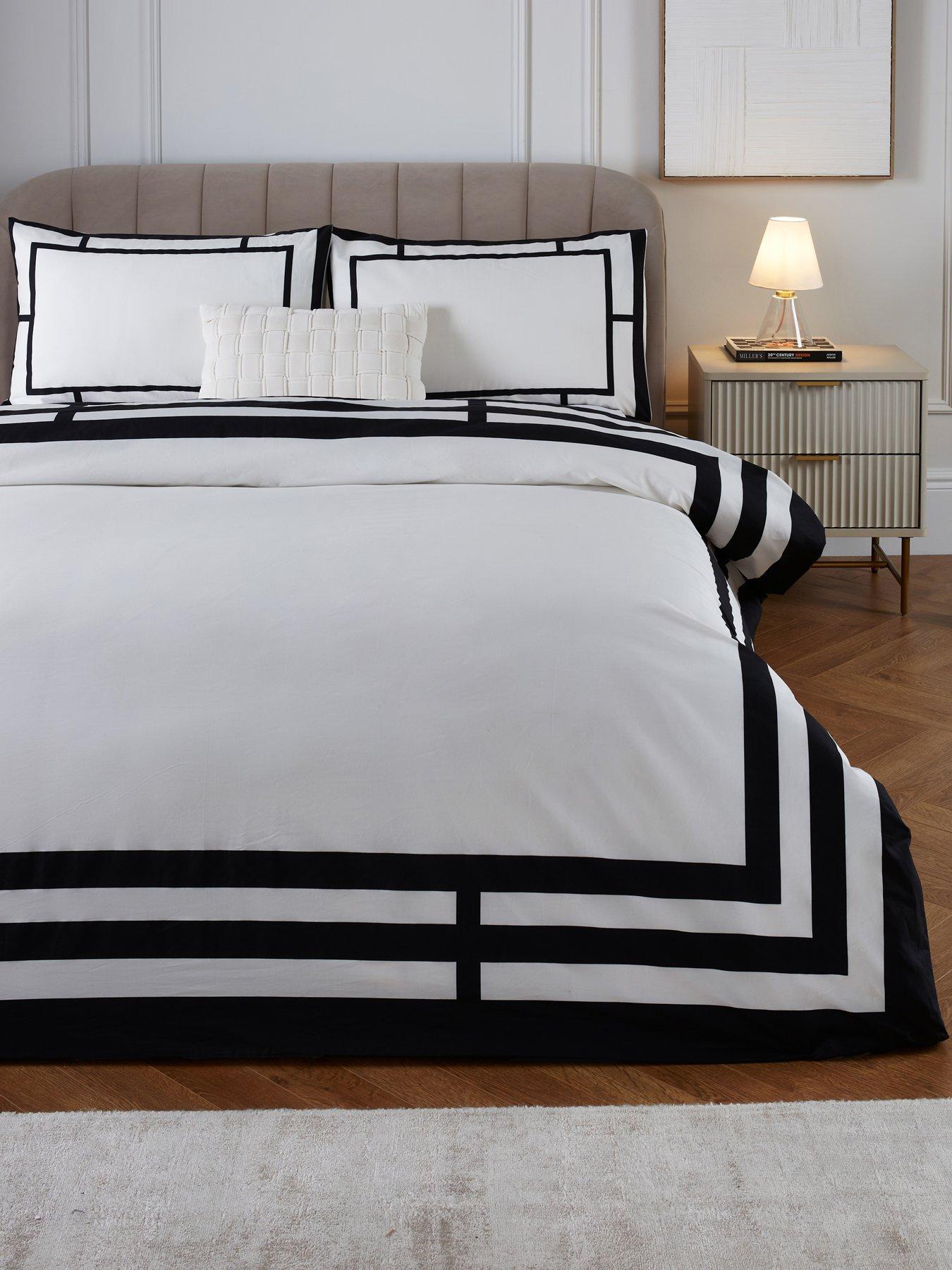 The Very Collection Apollo Luxe Border 100% Cotton 200 Thread Count Duvet Cover Set