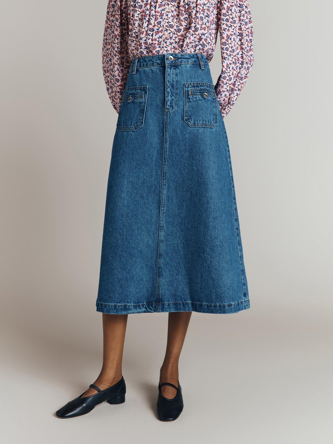 undefined Joleen Skirt - Midi - Blue