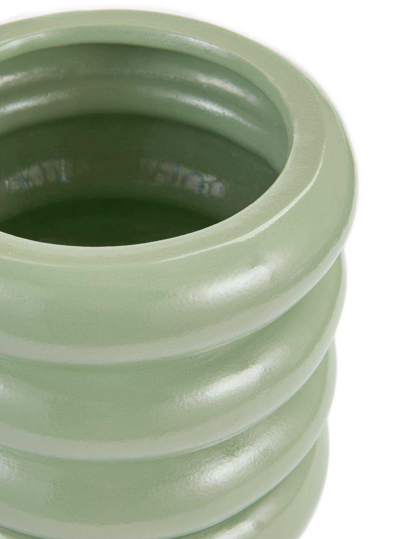Image 4 of 5 of The Very Collection Set 2 ribbed planters 15cm