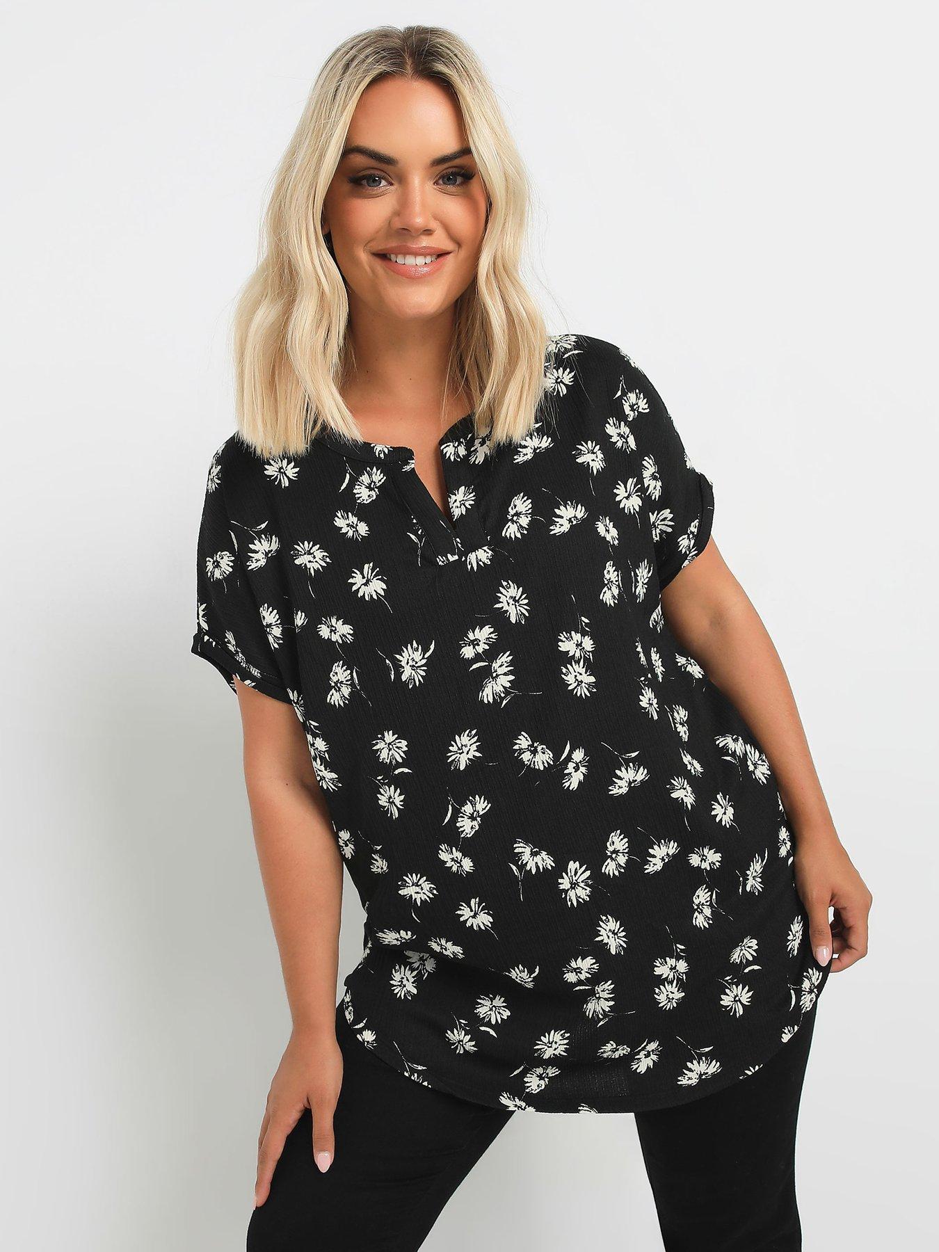 undefined Curve Notch Neck Top - Black