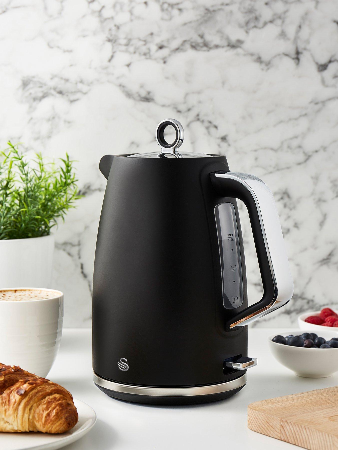  image of swan-serenity-sk14017blknbsp17l-kettle--nbspblack