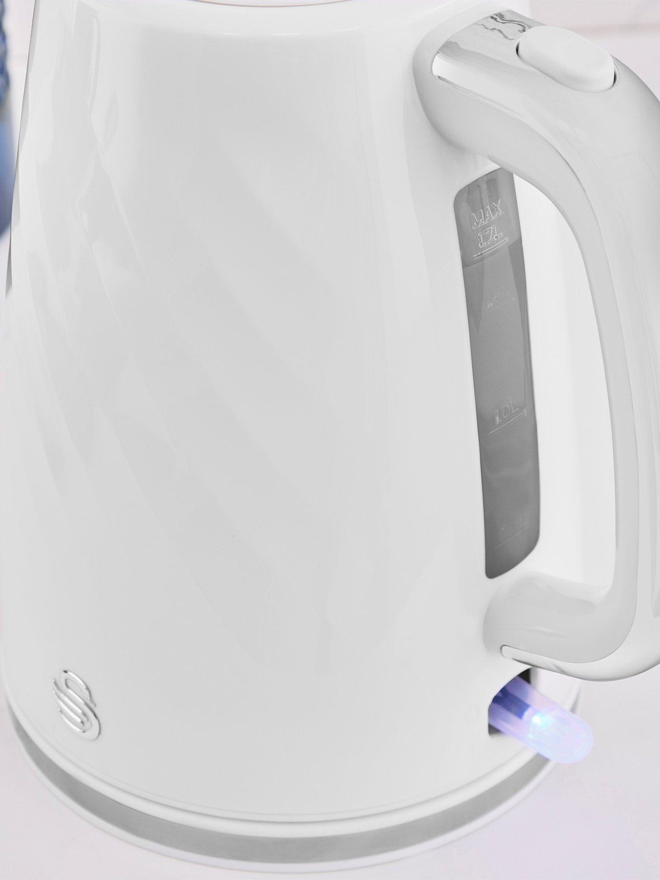 image of swan-windsor-17l-textured-kettle--nbspwhite