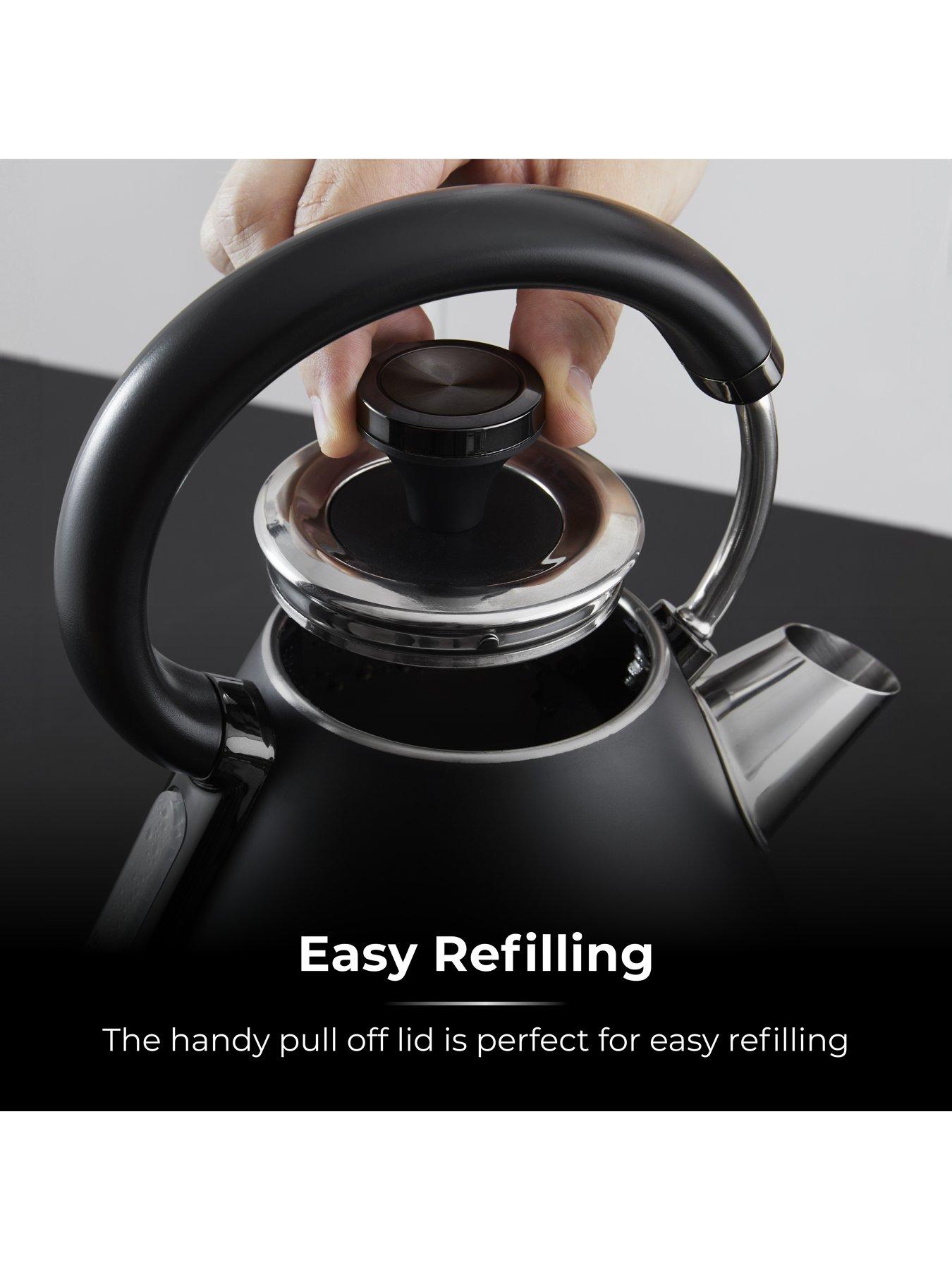  image of tower-sera-17l-3kw-kettle-black