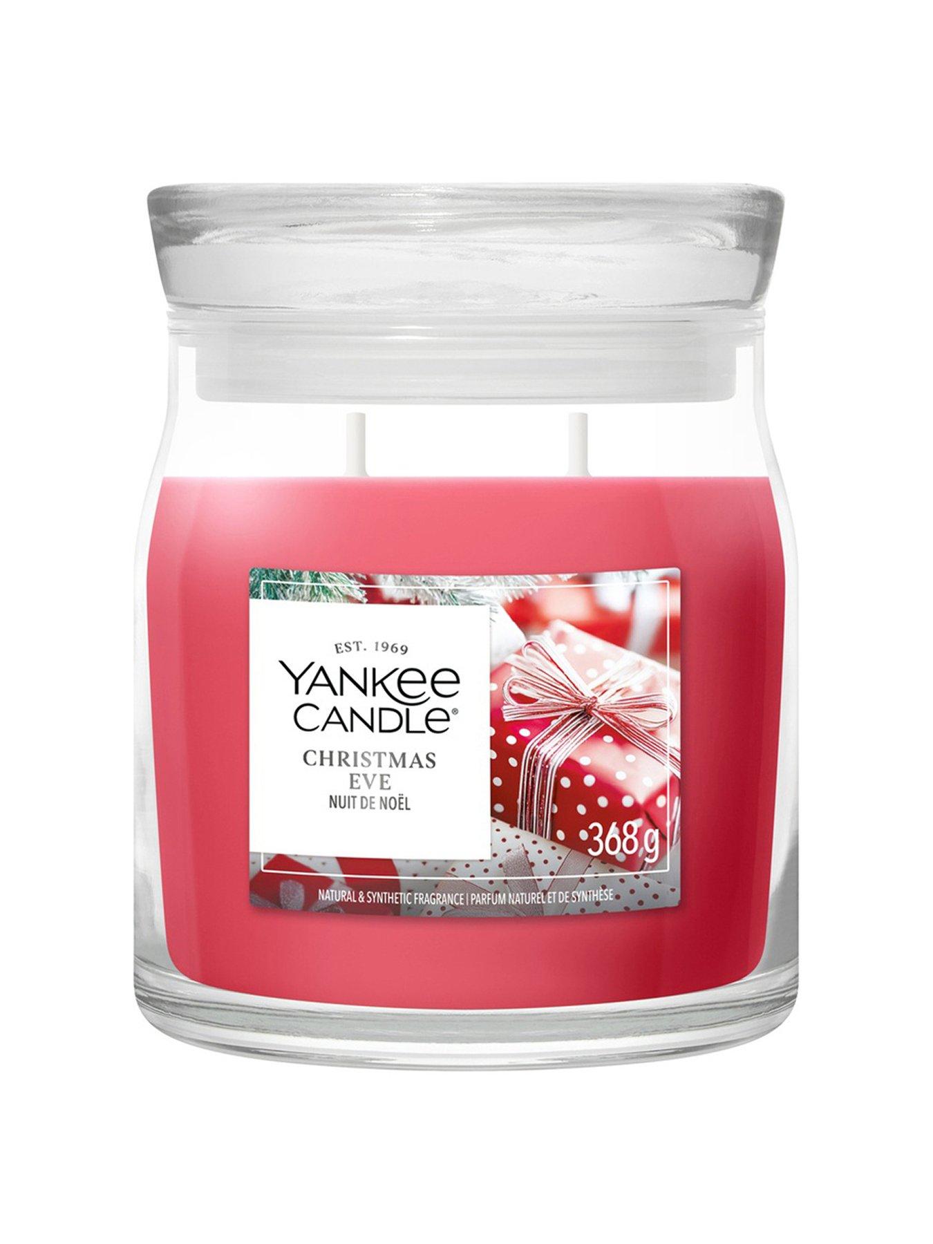 Yankee Candle Christmas Eve Signature Medium Jar Candle