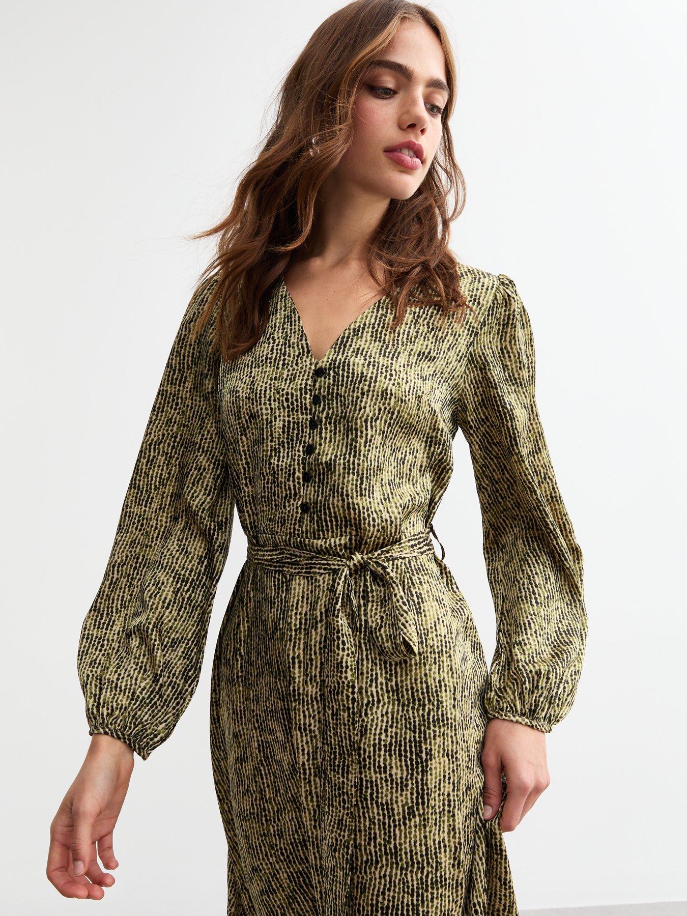Image 4 of 5 of New Look Pattern Satin Midi Dress - Green/Print
