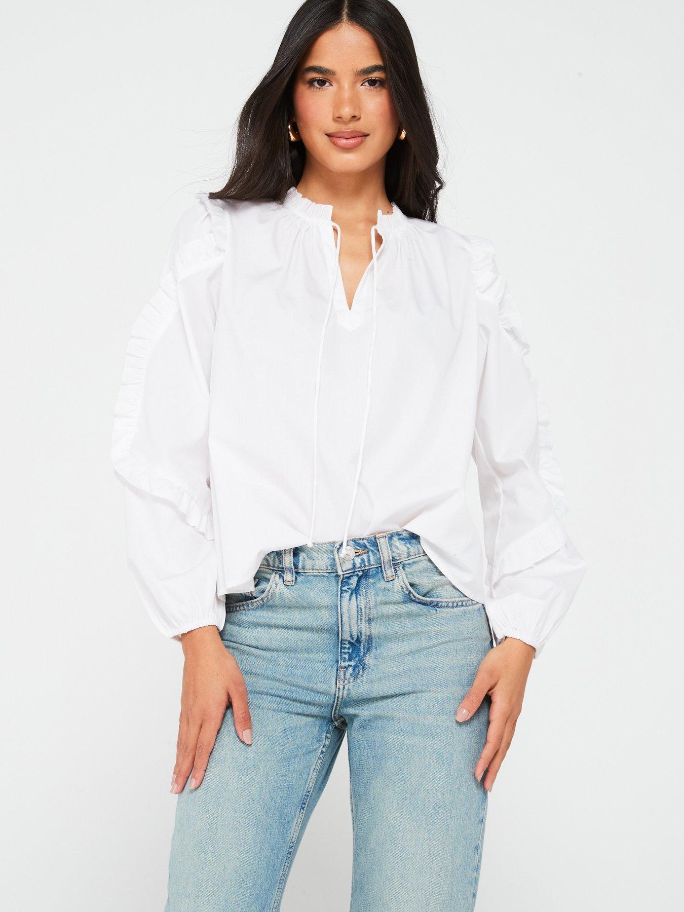 undefined Ditte Long Sleeve Detail Top - White
