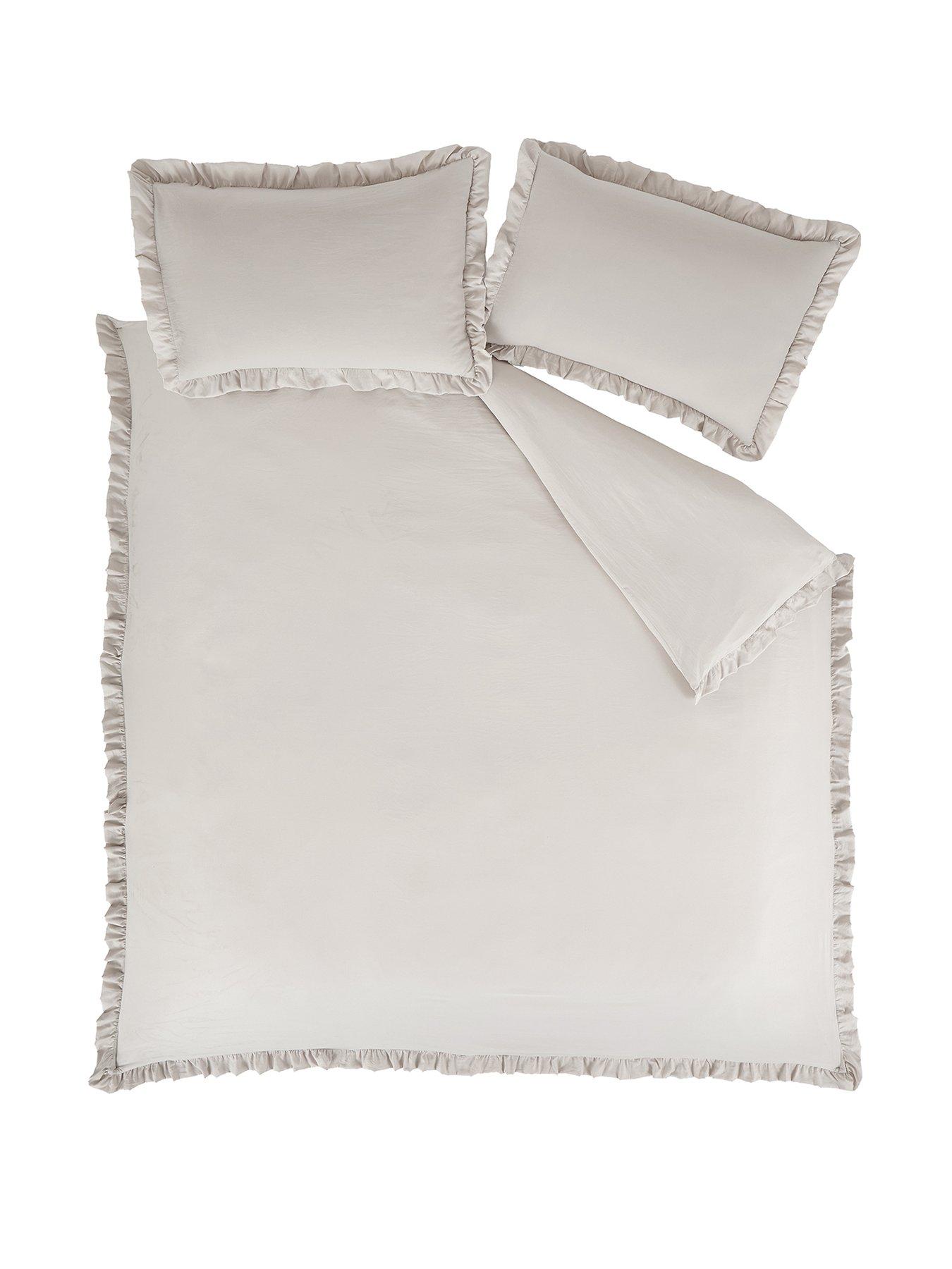 Image 2 of 5 of The Very Collection Ruffle Edge Duvet Cover Set