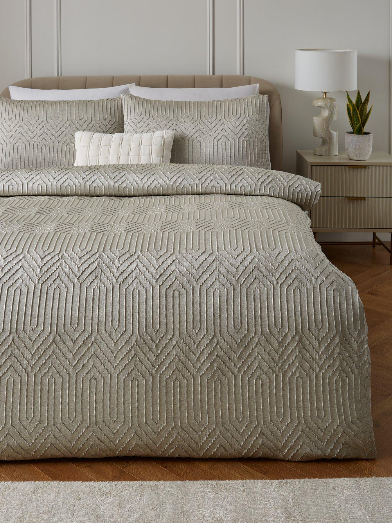 Image 1 of 6 of The Very Collection Milan 3D Jacquard Duvet Cover Set