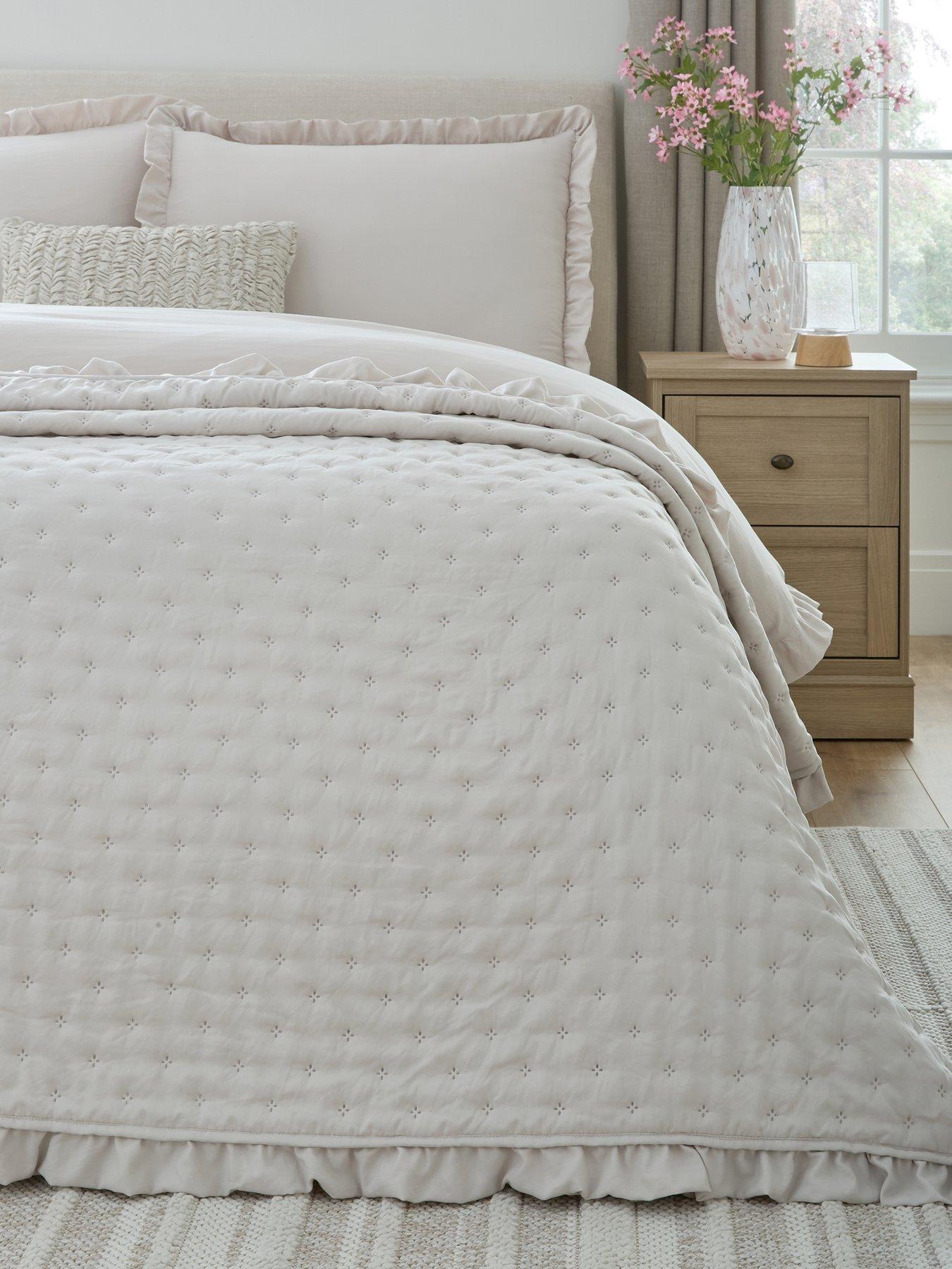 Image 1 of 4 of The Very Collection Ruffle Edge Pinsonic Bedspread Throw - Natural