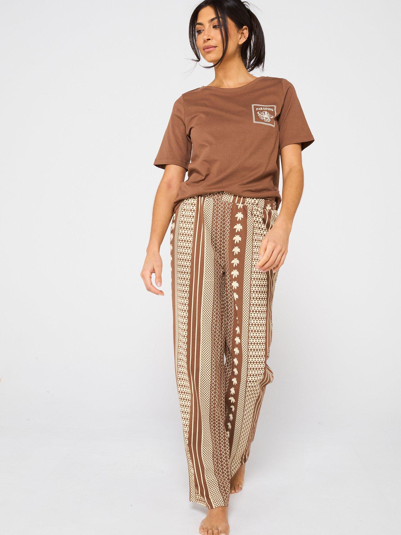 everyday-abstract-wide-leg-long-pyjama-set-beige