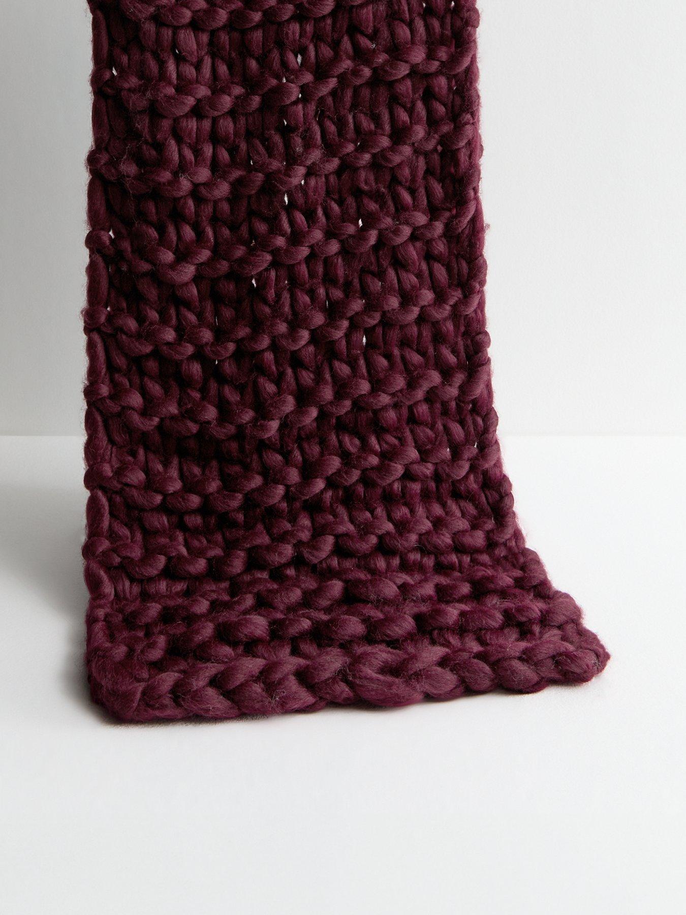 New Look Burgundy Chunky Knit Scarf littlewoods