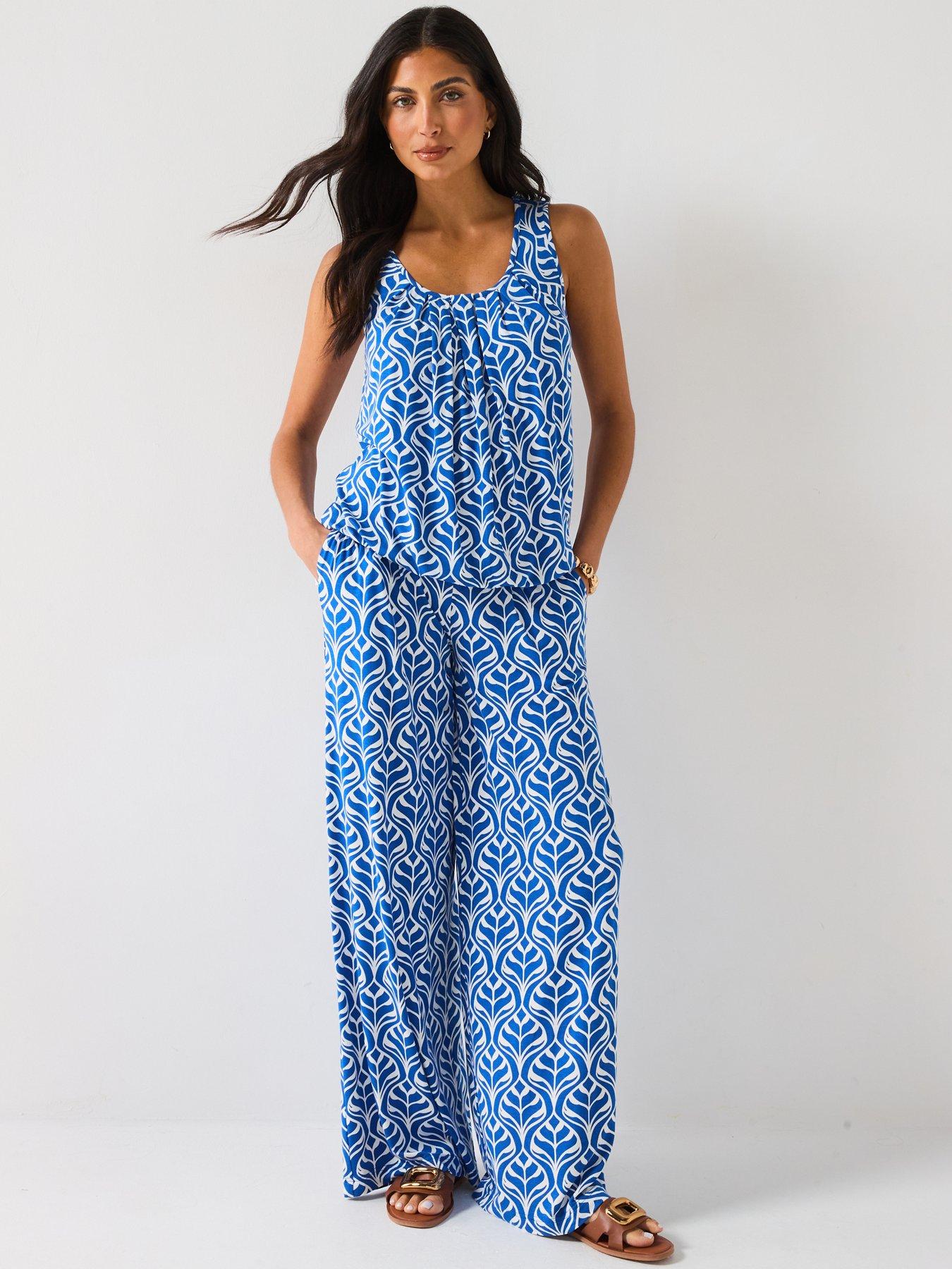  image of everyday-bubble-hem-vest-top-blue-leaf
