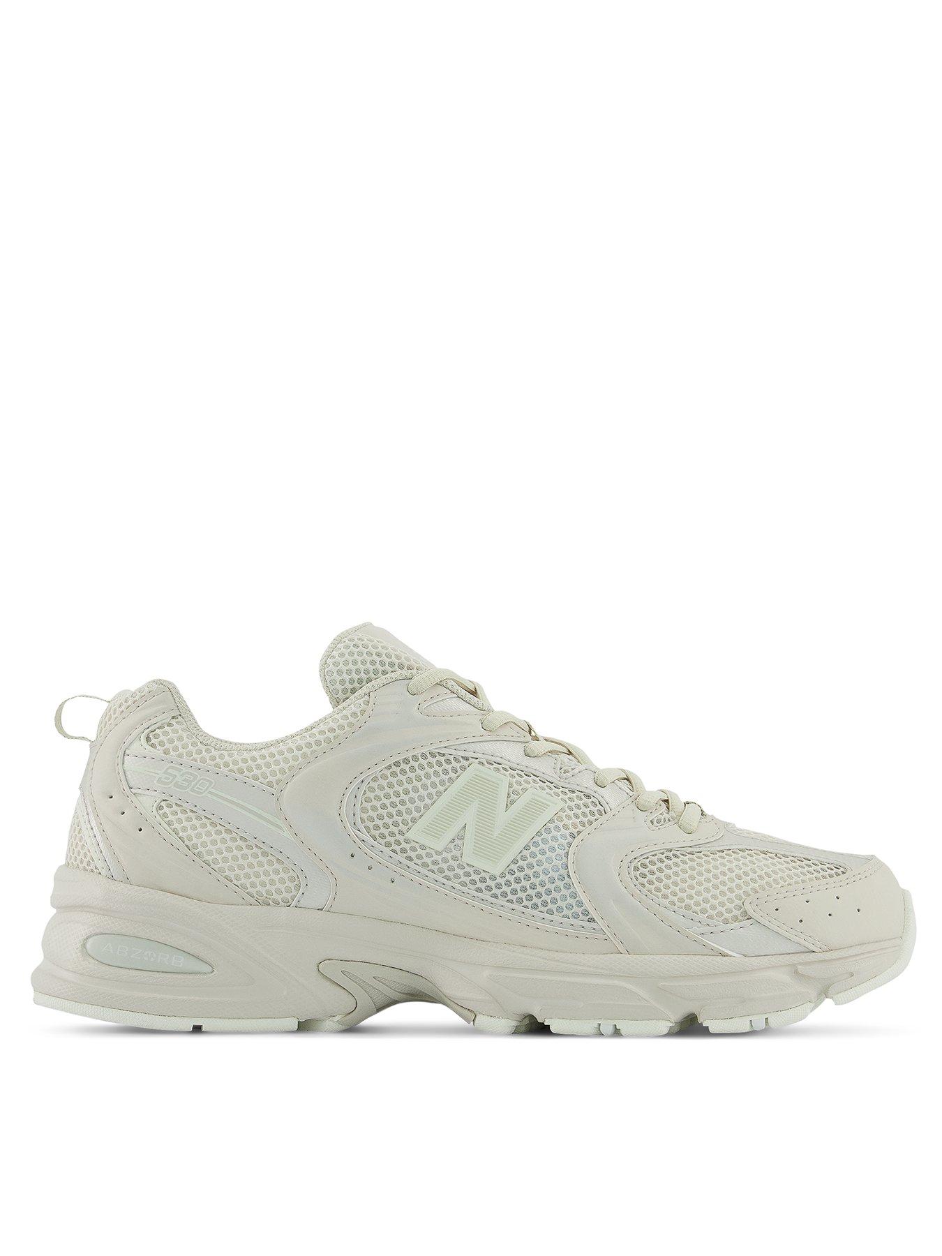 undefined Women's 530 Trainers - Beige