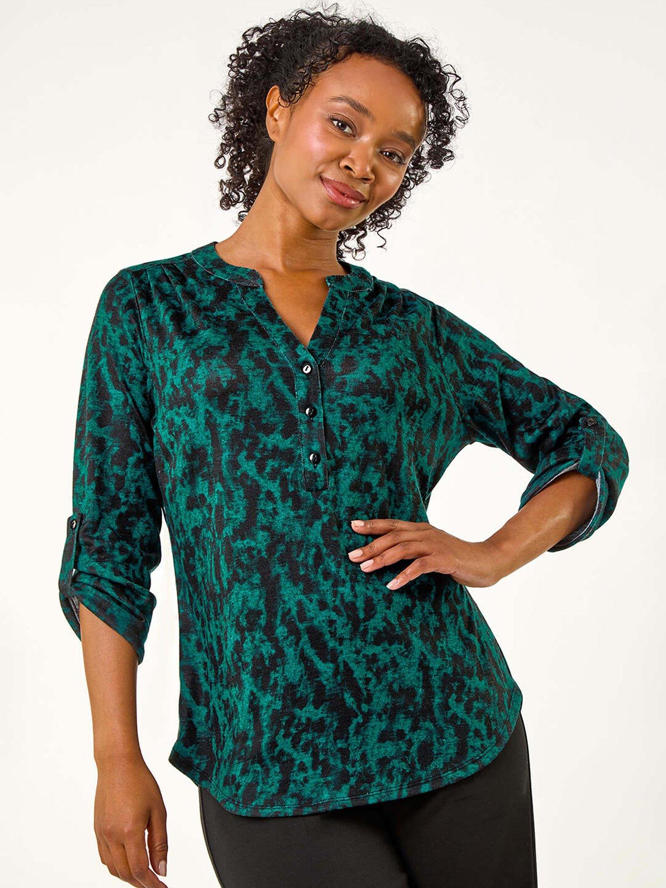 undefined Petite Floral Button Detail Top - Green