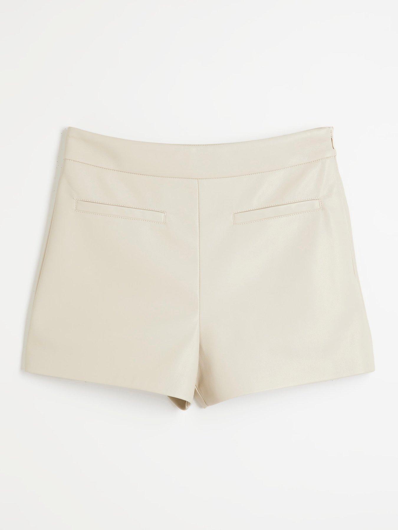 Image 5 of 6 of River Island Tailored PU Shorts - Beige