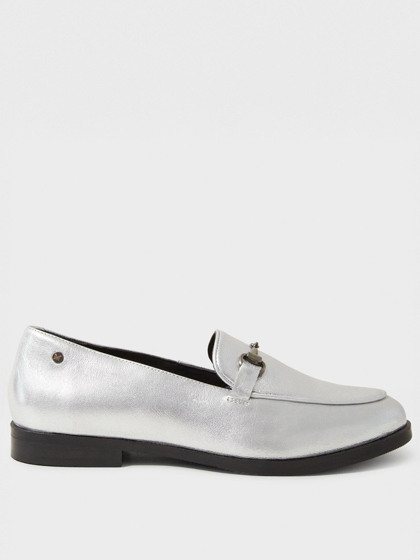  image of crew-clothing-cora-leather-loafer-grey