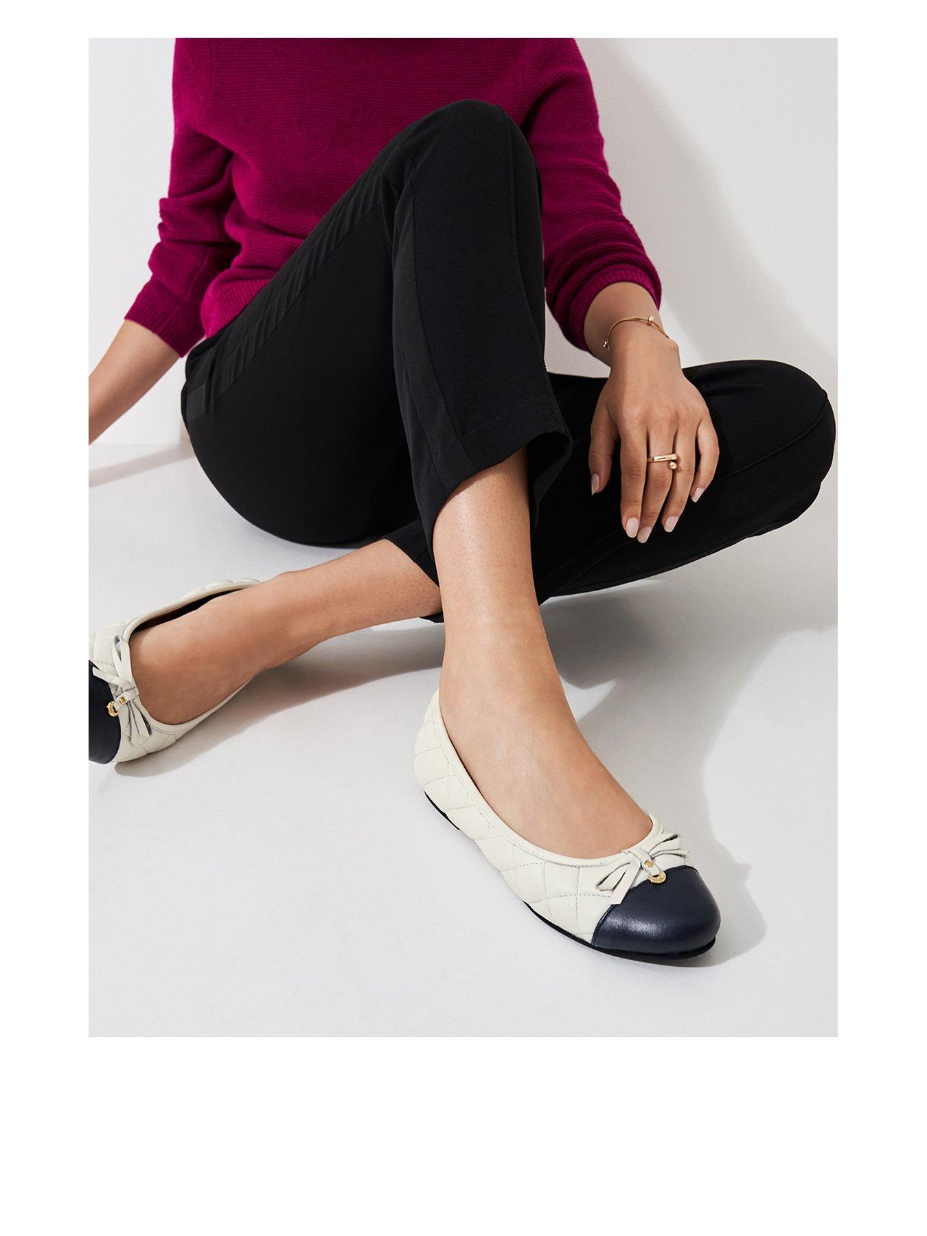 crew-clothing-quilted-pumps-white