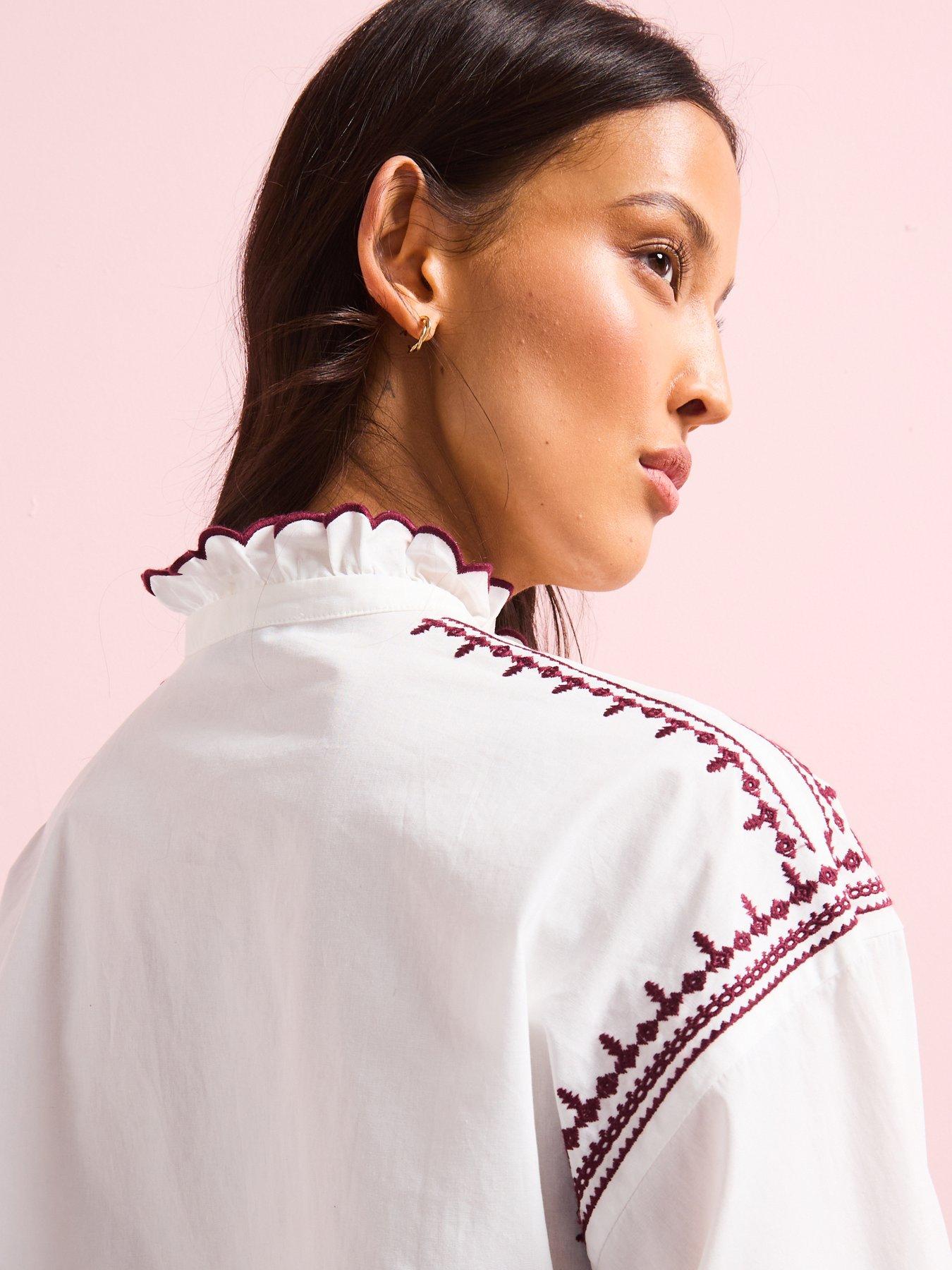  image of v-by-very-scallop-trim-button-through-blouse-white