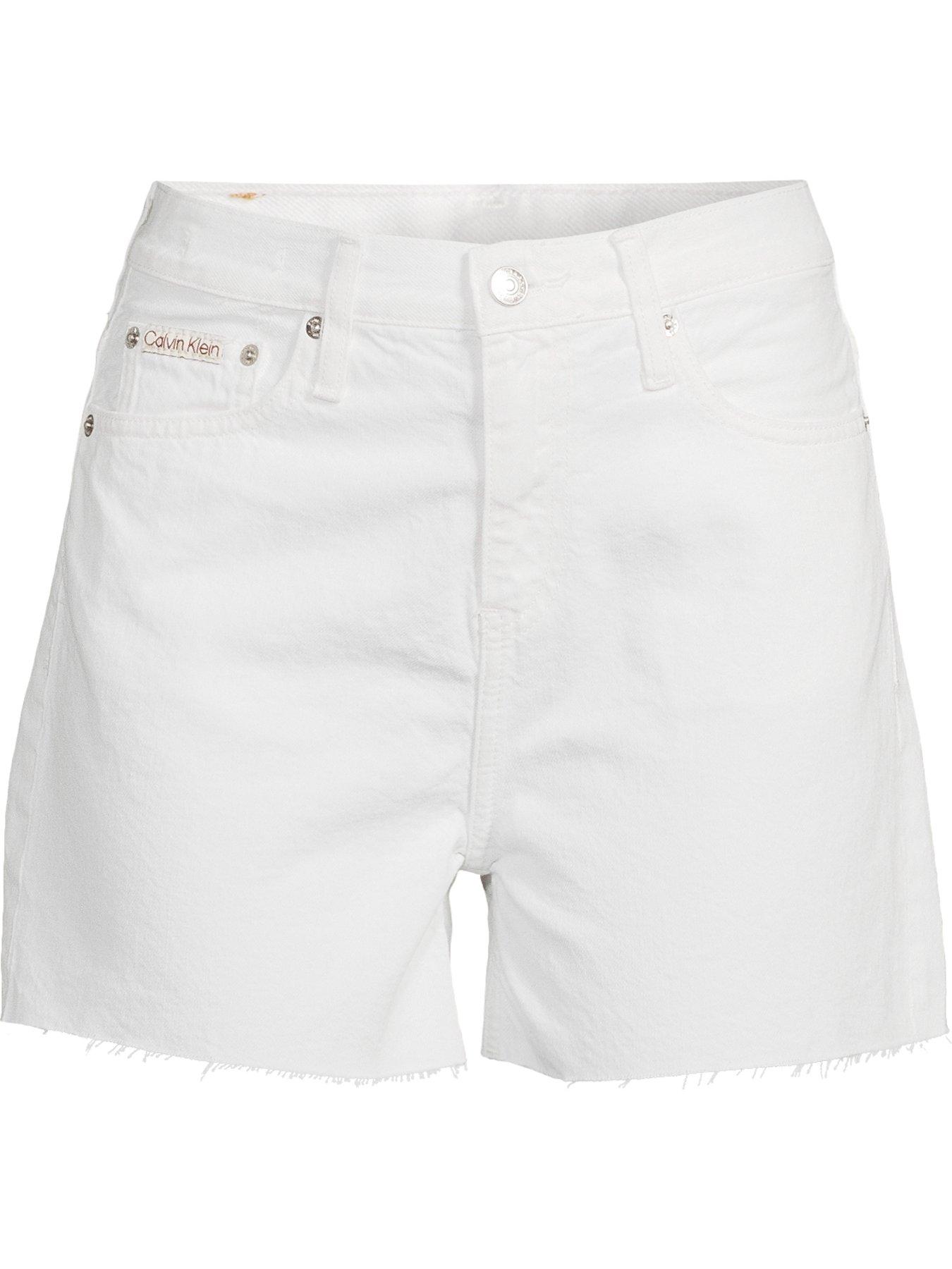 Image 5 of 5 of Calvin Klein Jeans Mid Rise Mom Shorts - White