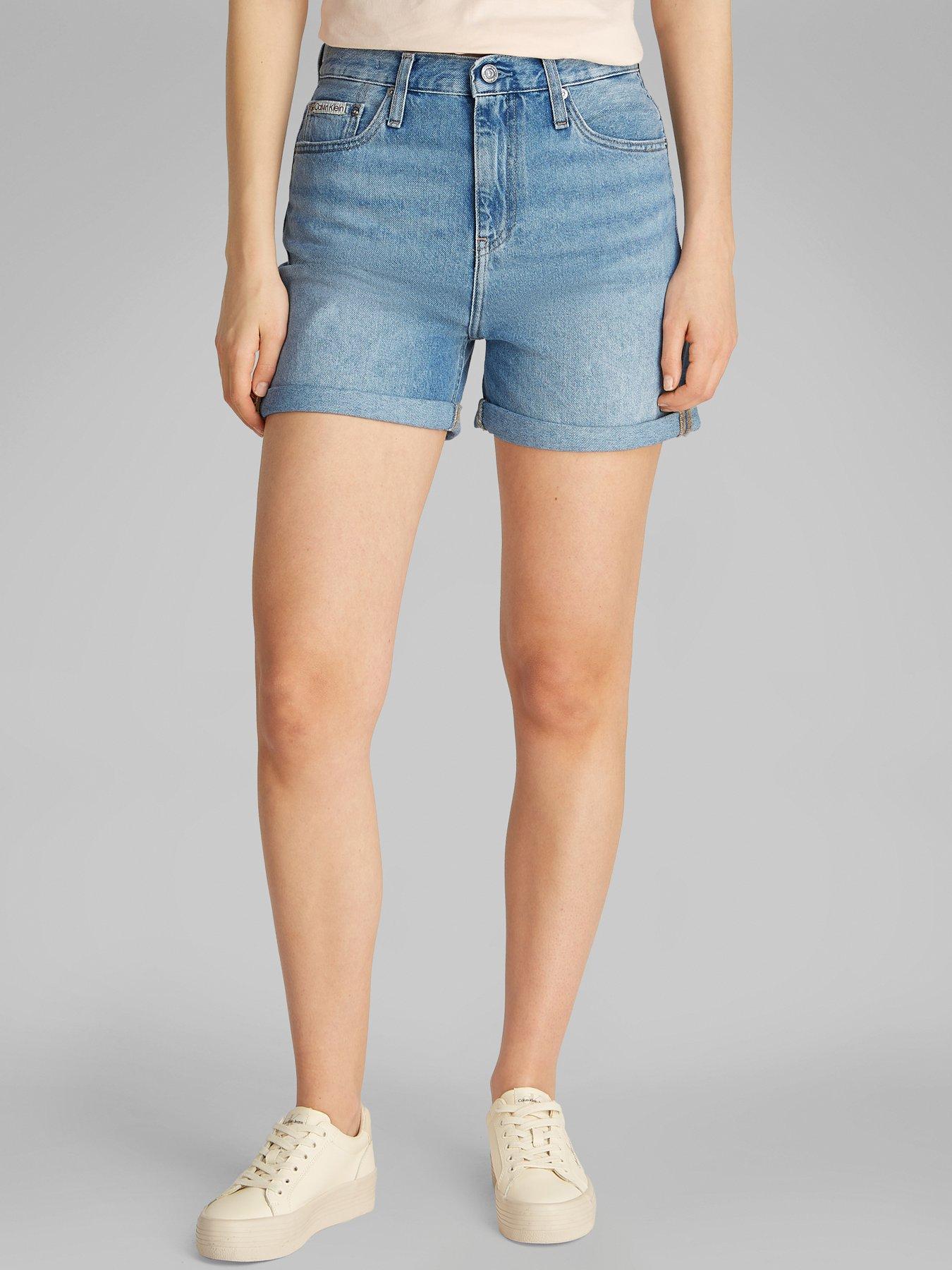 Calvin Klein Jeans Mid Rise Mom Short - Blue