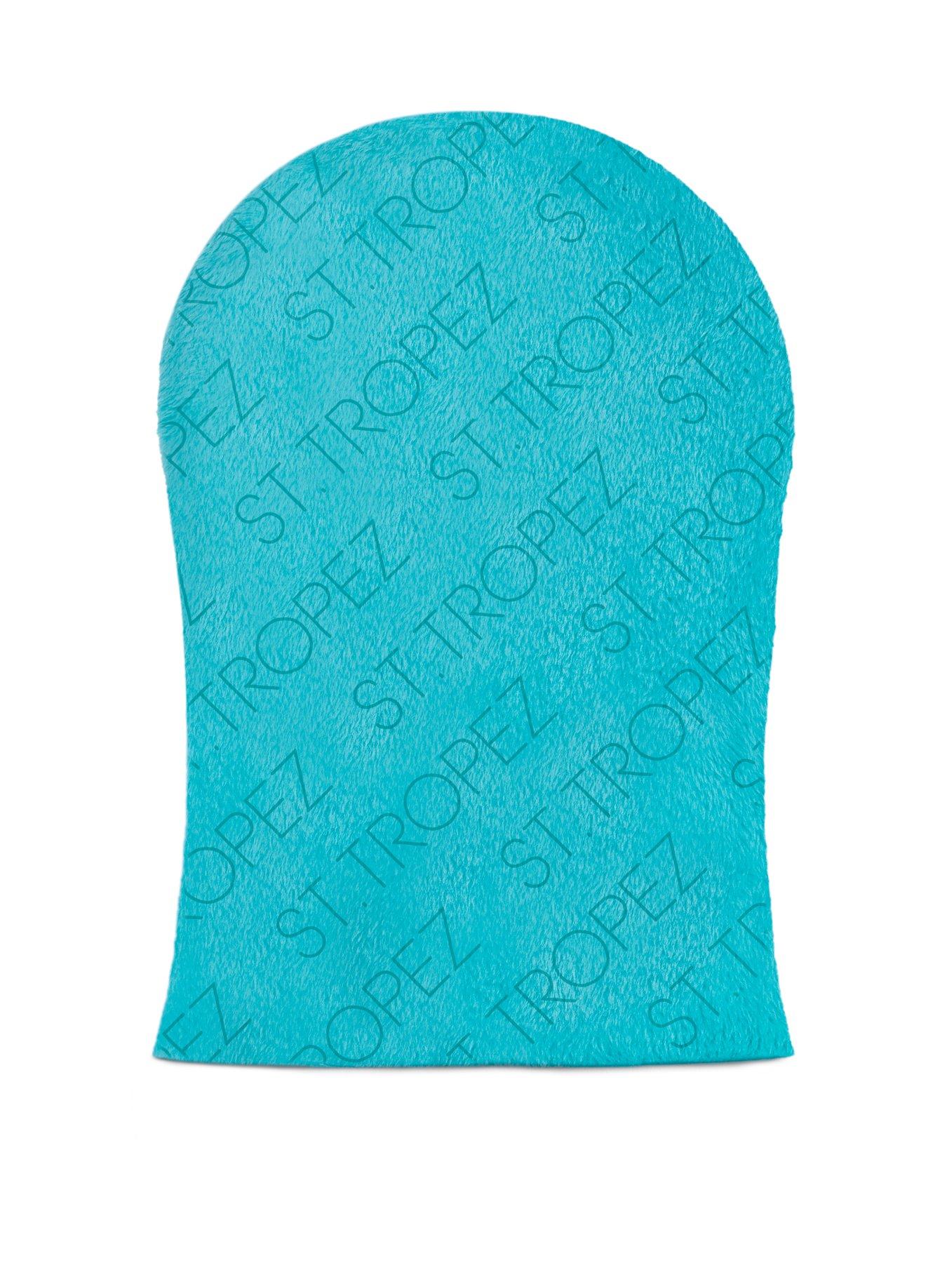  image of st-tropez-endless-glow-essentials-gift-set