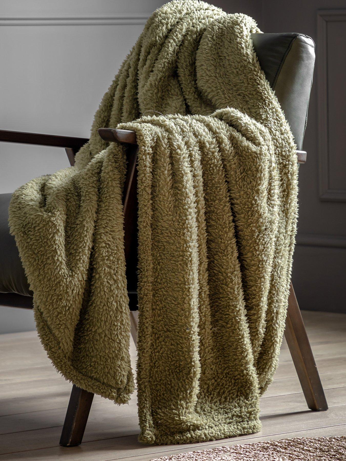 gallery-direct-teddy-fleece-throw-in-olive