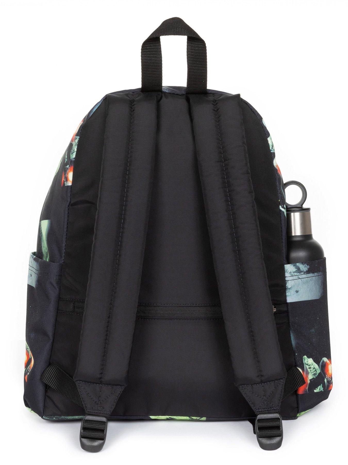 Image 3 of 6 of Eastpak DAY PAK'R Star Wars -&nbsp;Galaxy Black