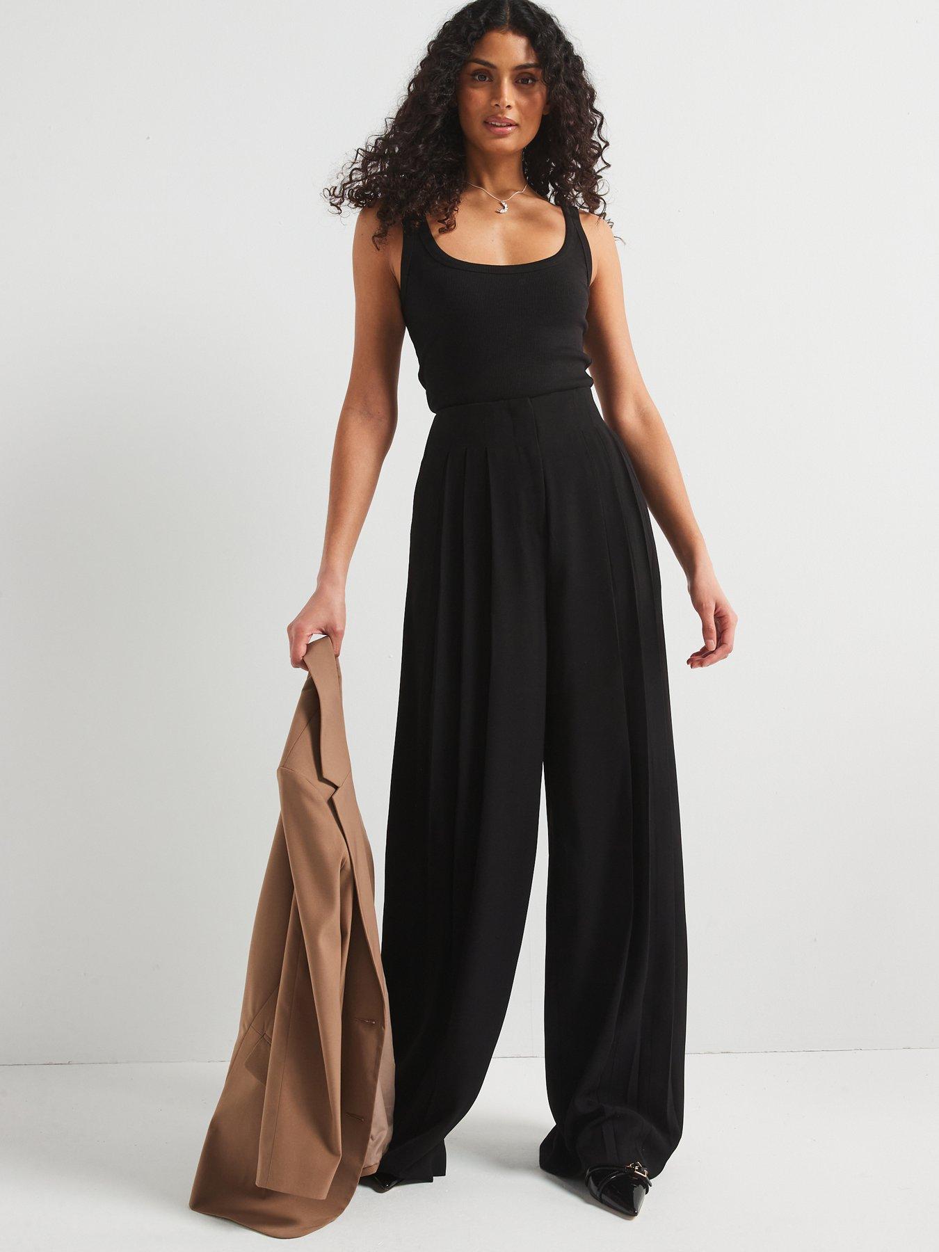 Image 3 of 6 of The Very Collection Tall Scoop Neck Rib Vest - Black