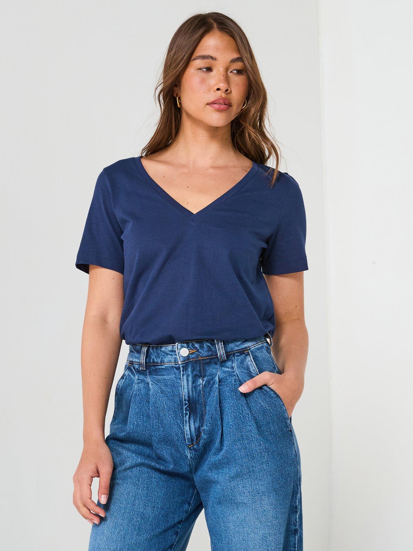 everyday-the-essential-v-neck-t-shirt-navy