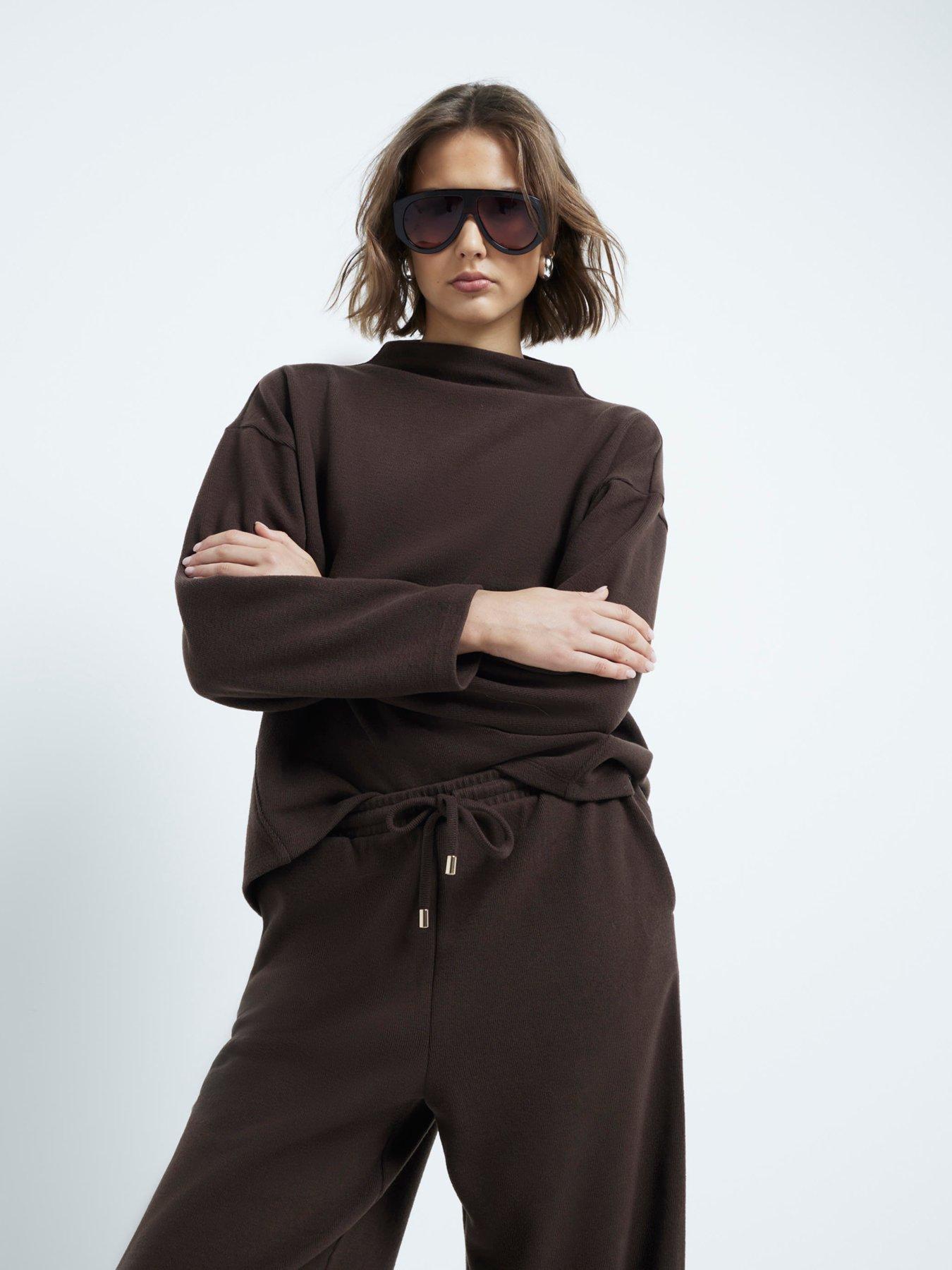 undefined Cosy Sweat Top - Dark Brown
