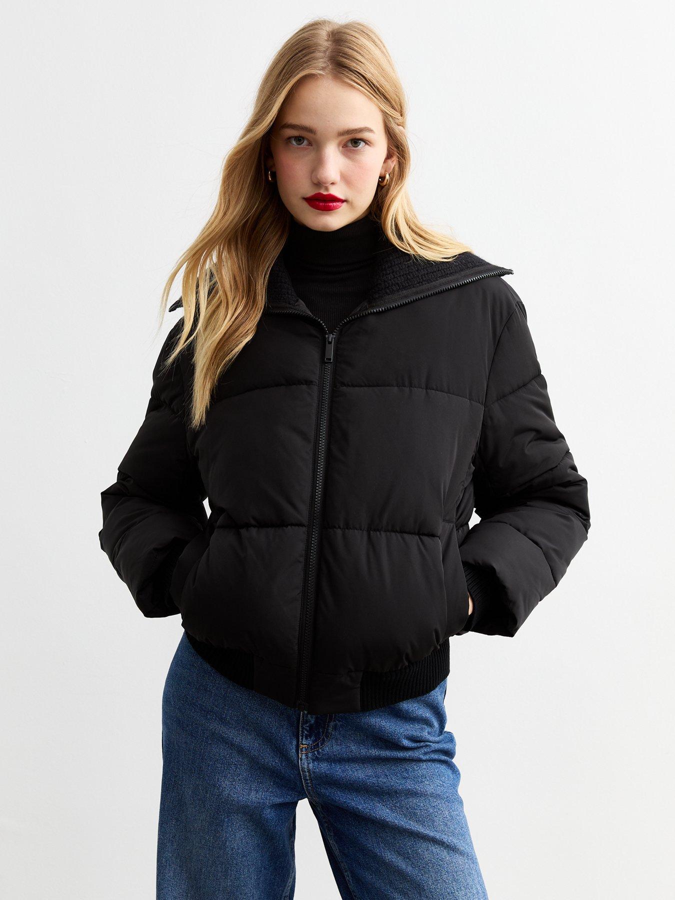 undefined Panelled Puffer Jacket - Black