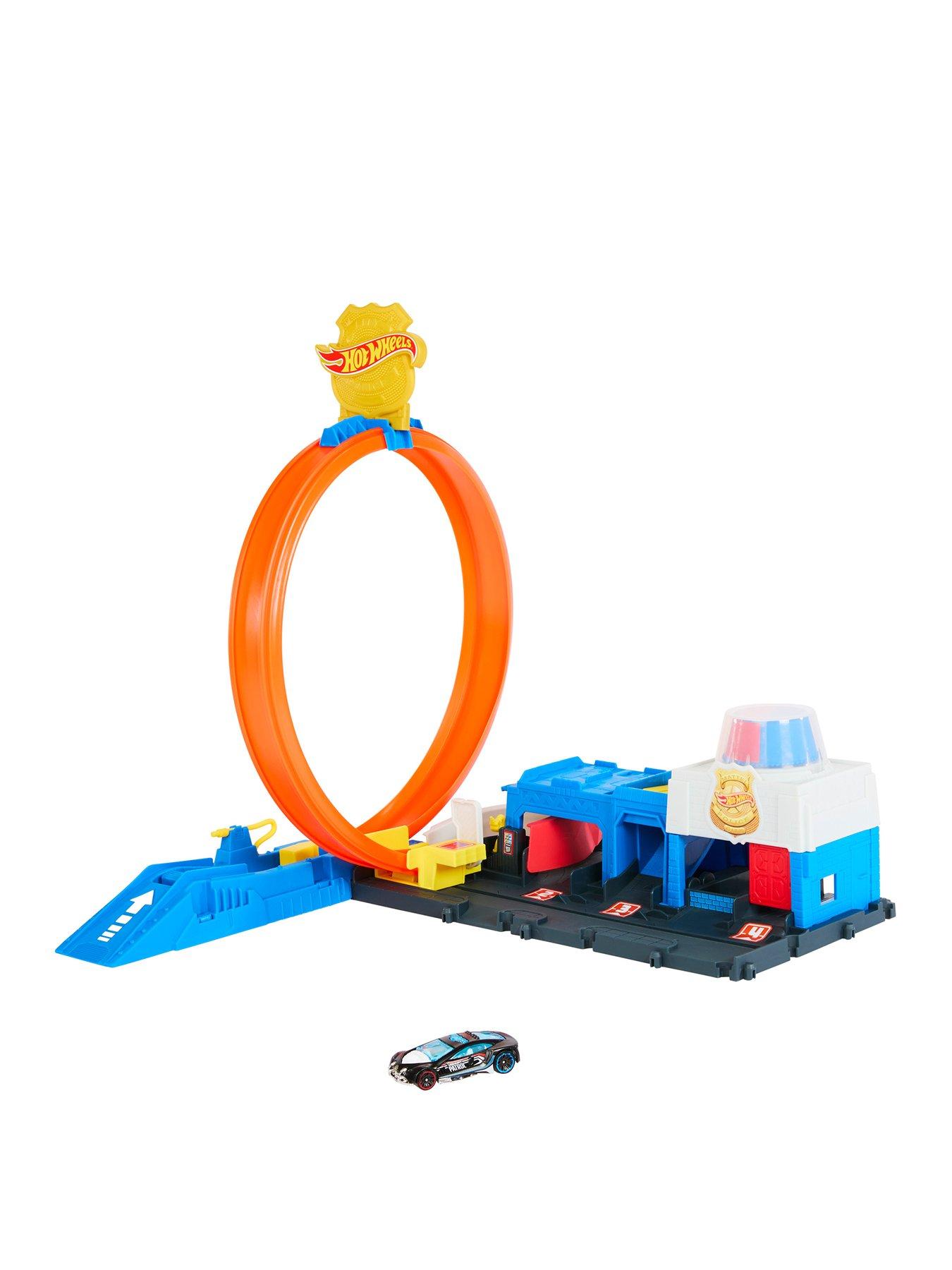 Image 1 of 7 of Hot Wheels City Super Police Station