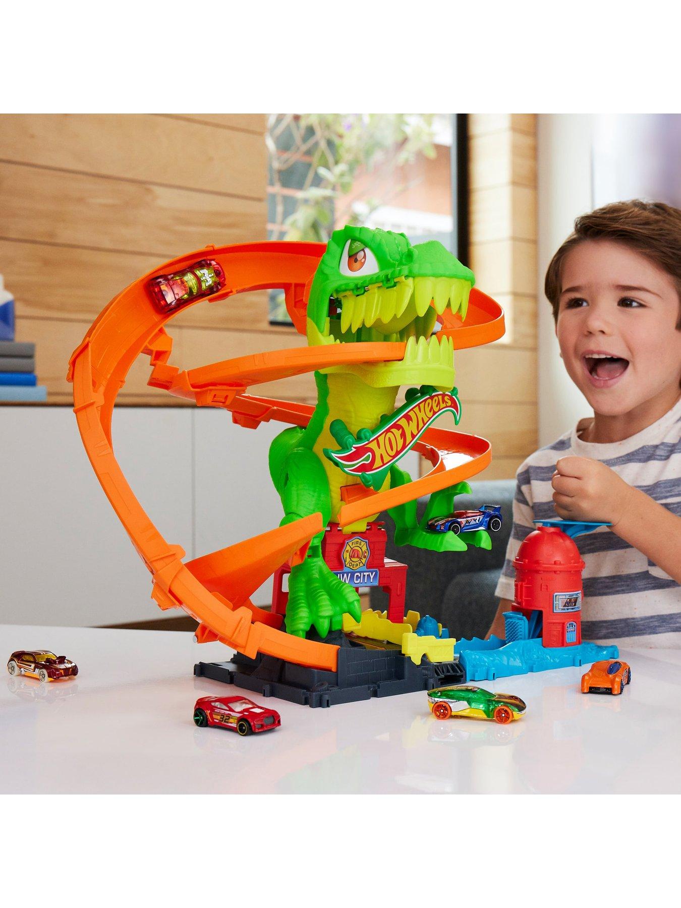 Image 2 of 8 of Hot Wheels City T-Rex Blaze Battle