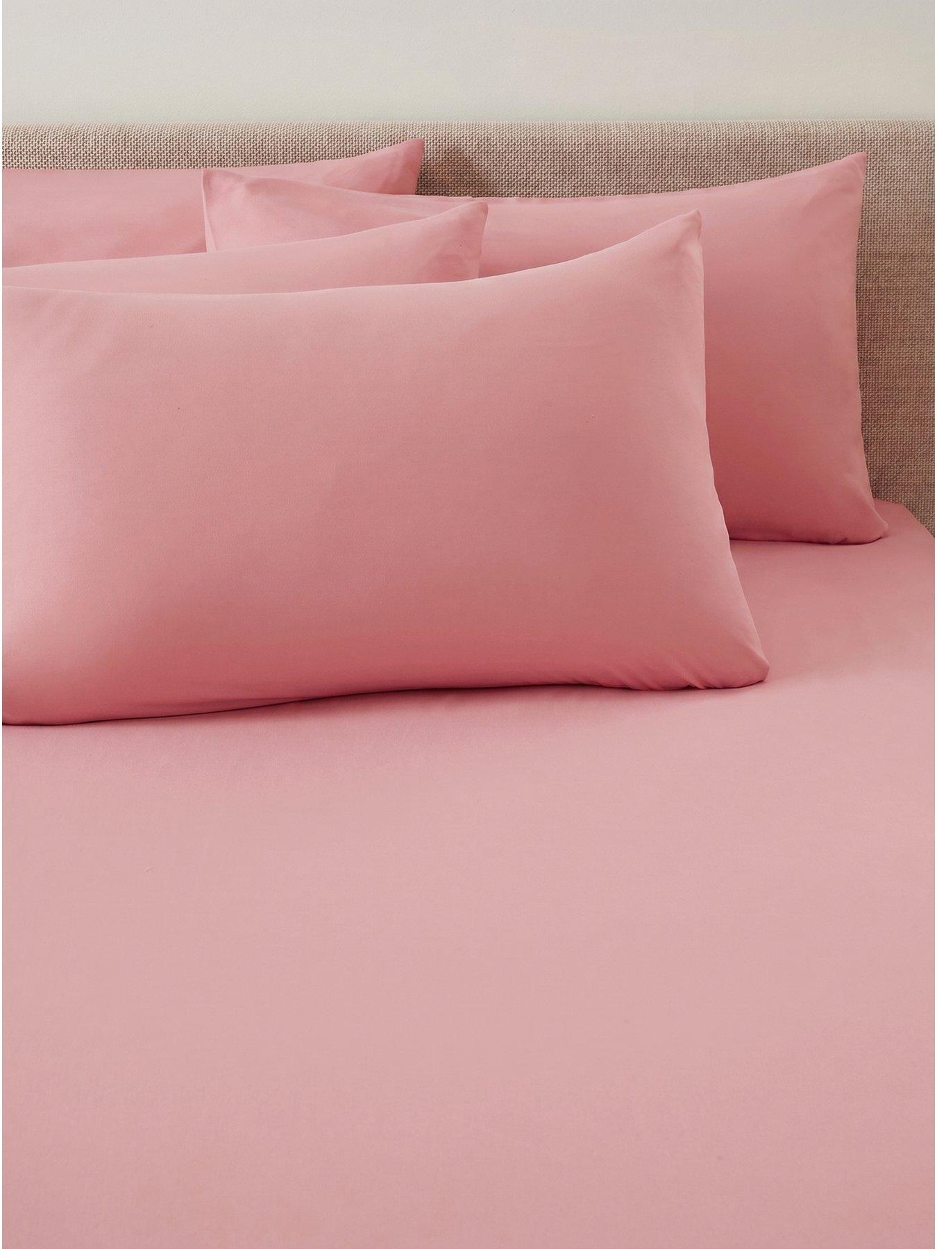 The Very Collection Super Soft Easy Iron Pack of 4 Pillowcases