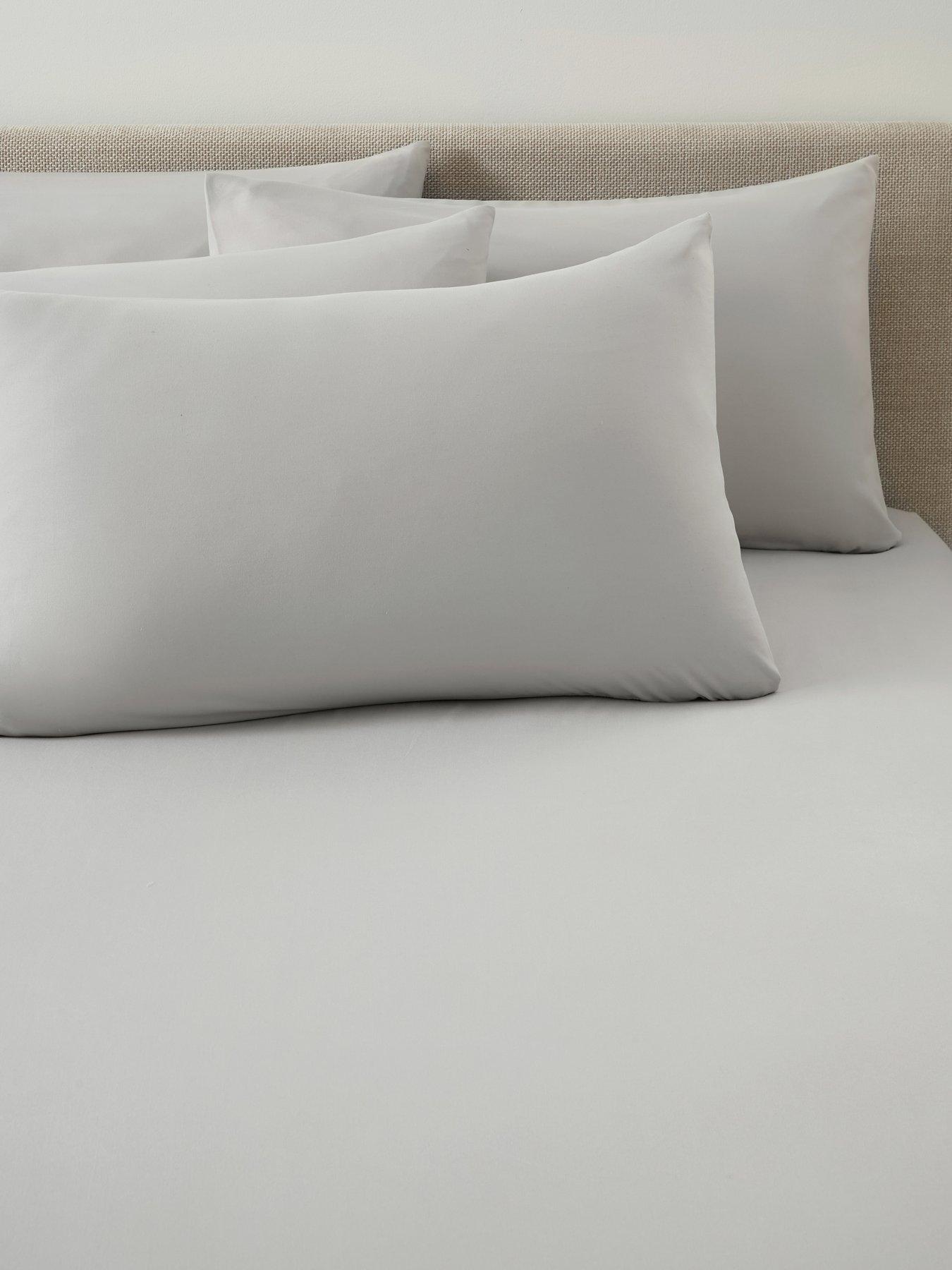 Image 1 of 4 of The Very Collection Super Soft Easy Iron Pack of 4 Pillowcases