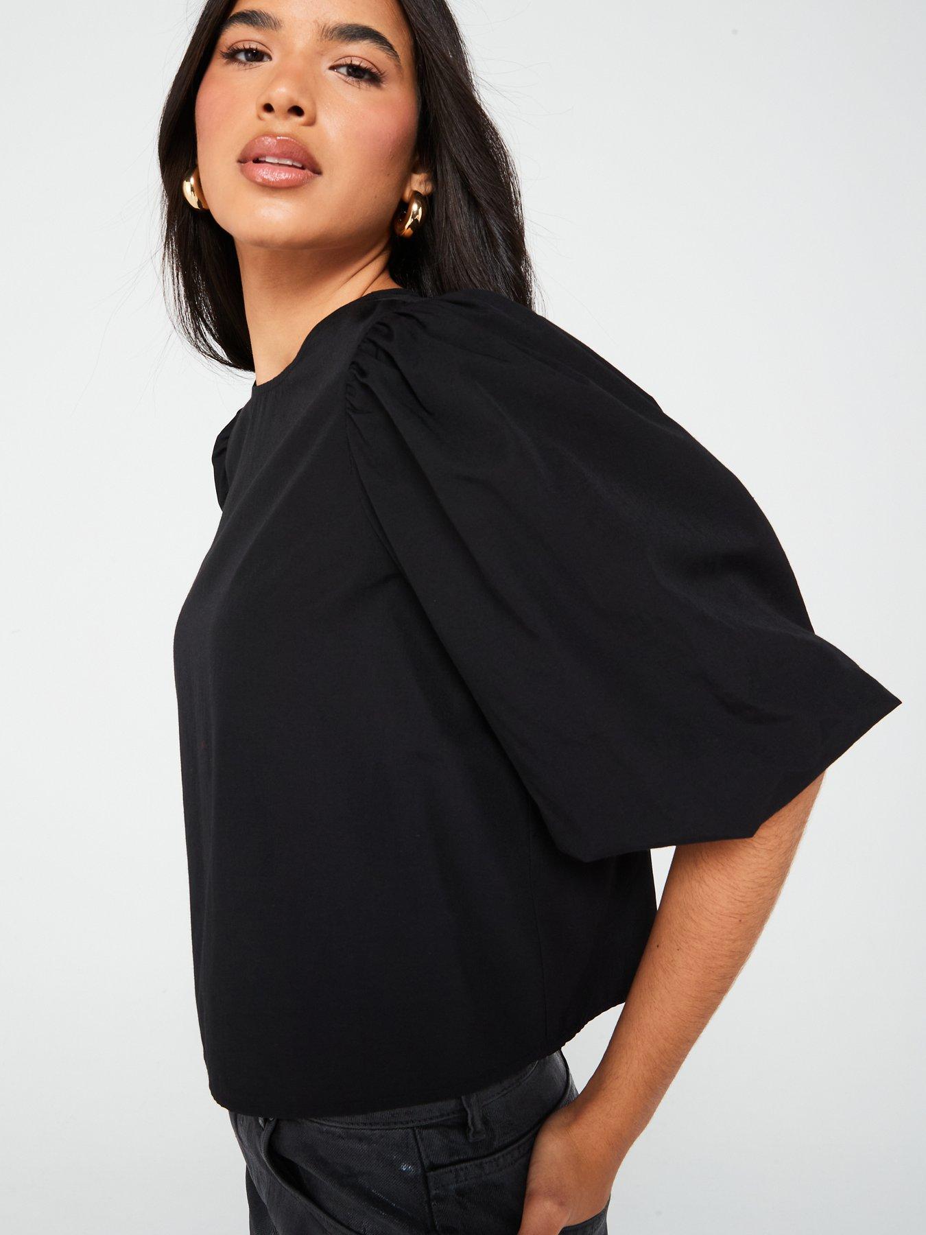 Image 4 of 4 of Vero Moda Ditte Balloon Sleeve Woven Top - Black